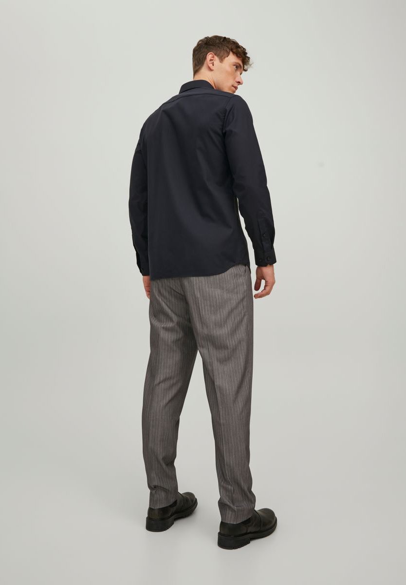 JPRBLAPARKER SHIRT L/S NOOS - Formal shirt - black