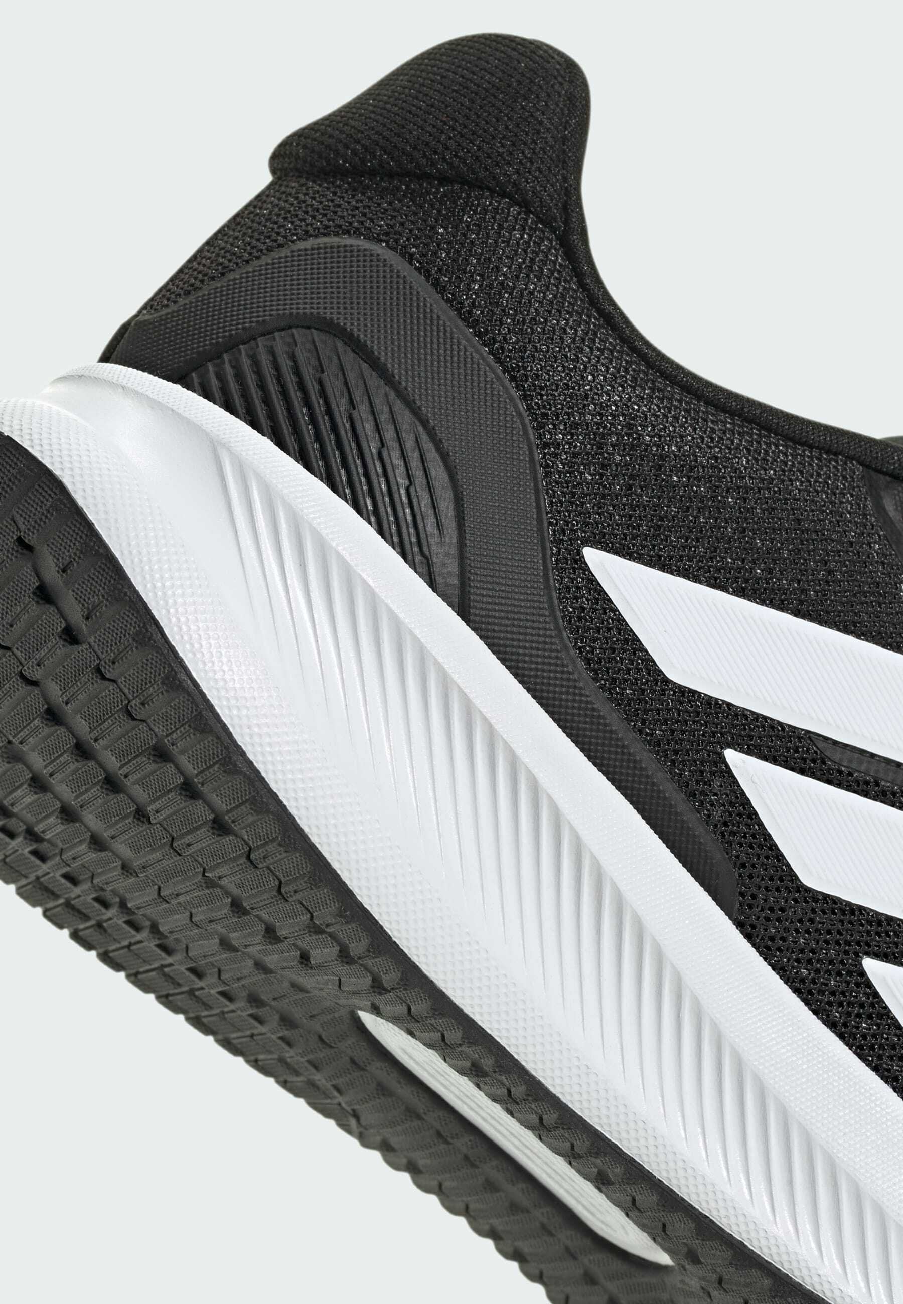 Road running shoes - core black   cloud white   core black