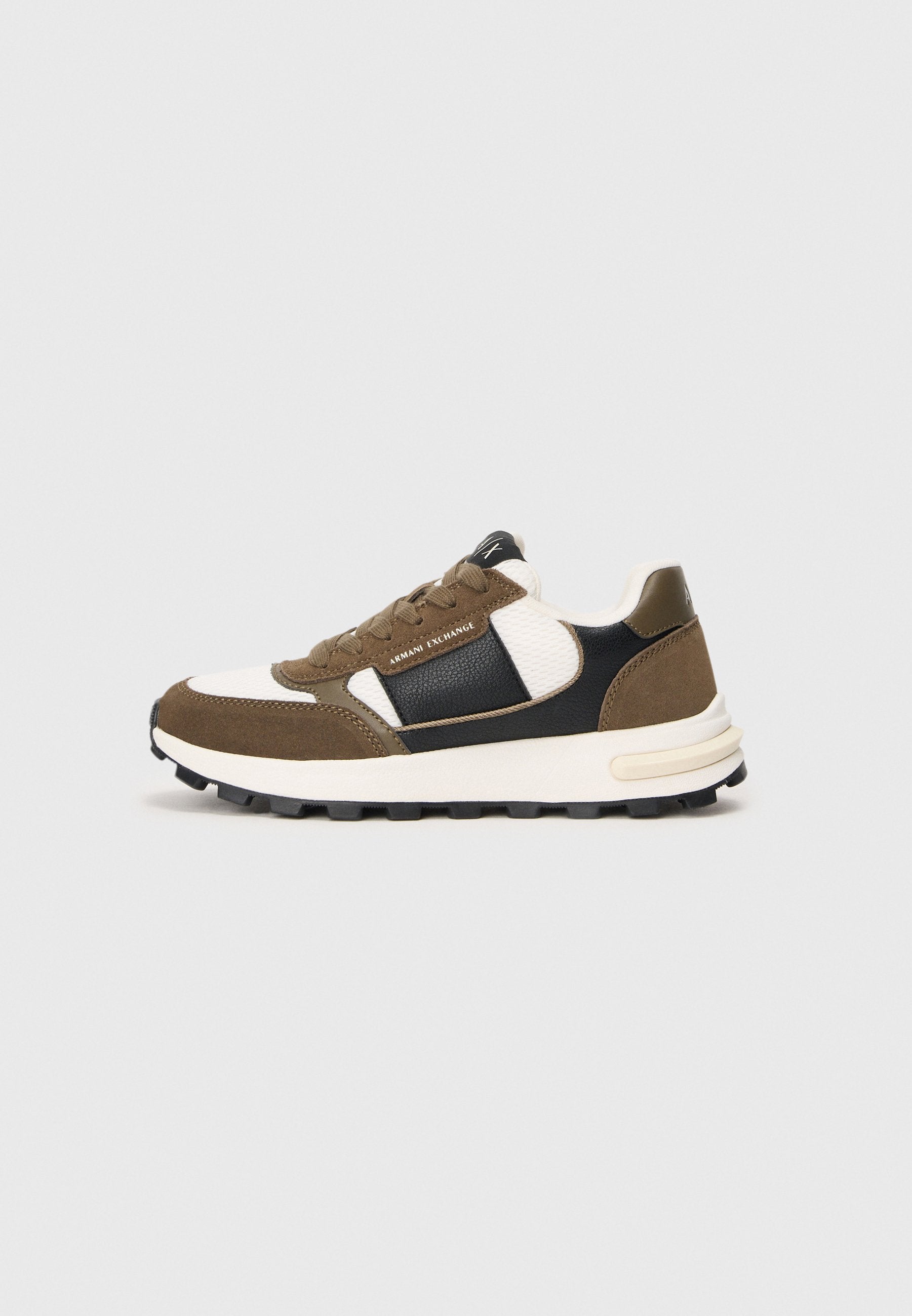 Trainers - musk/off white