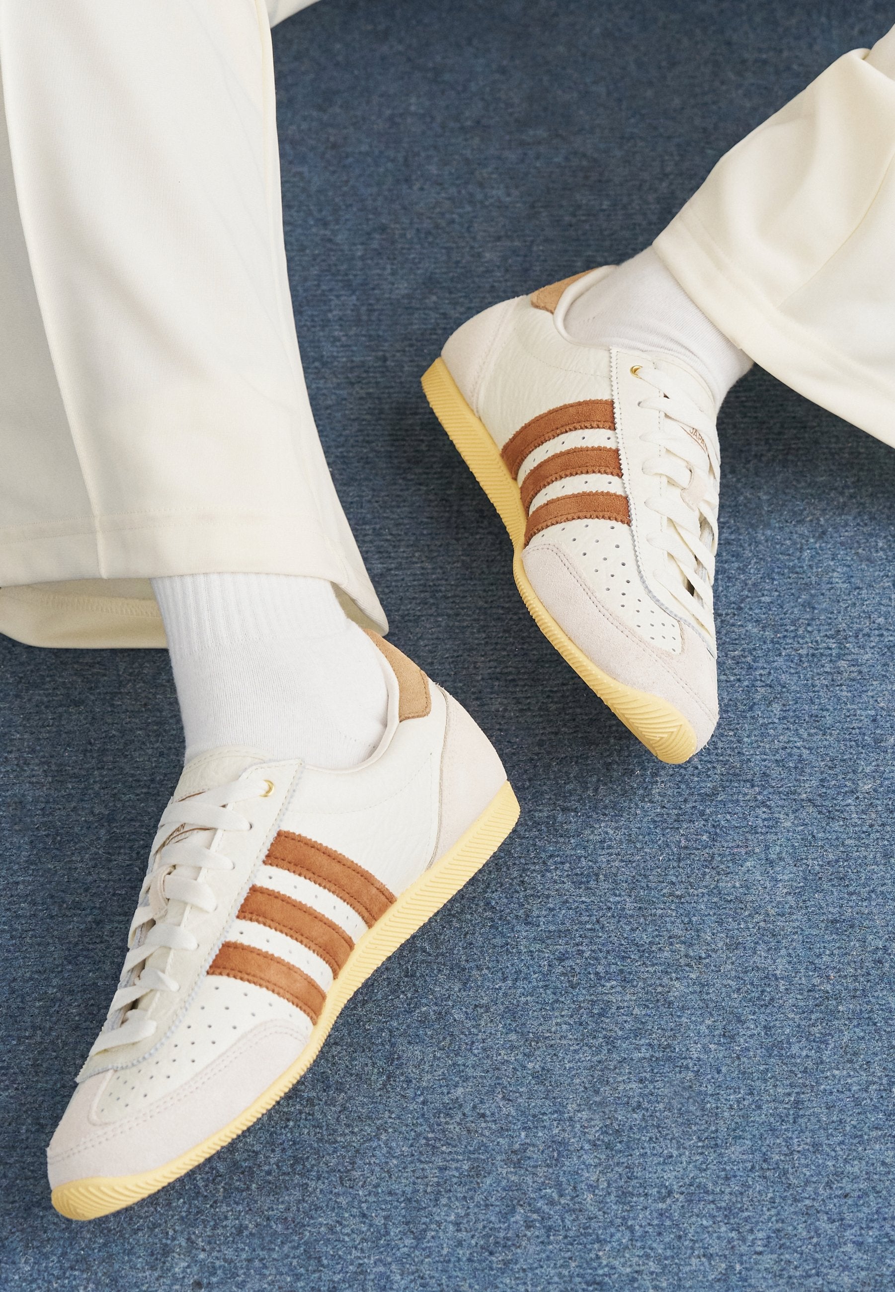 JAPAN W - Trainers - off white/dusky bronze-coloured/brown desert