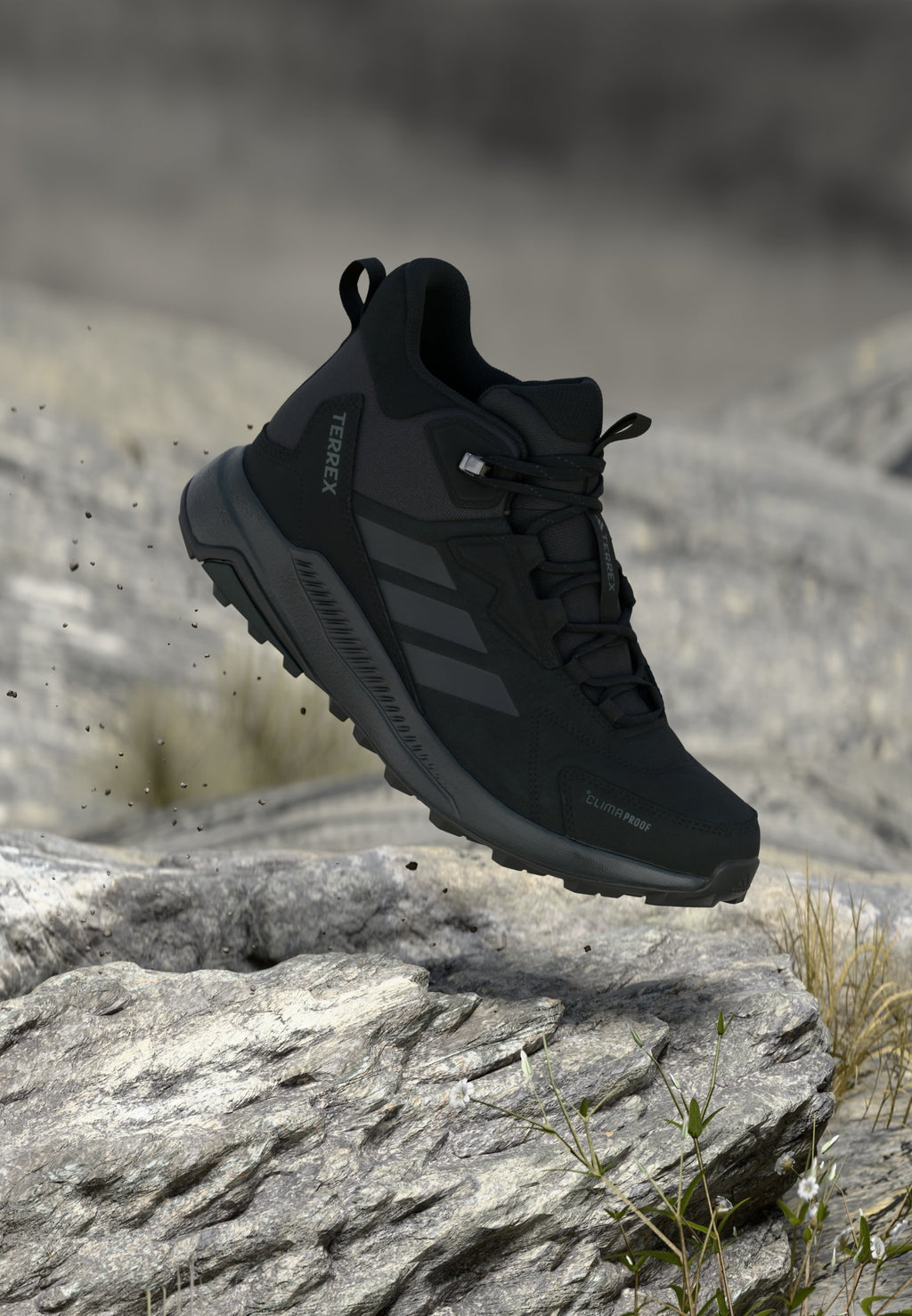 ANYLANDER MID - Hiking shoes - core black/carbon/grey four