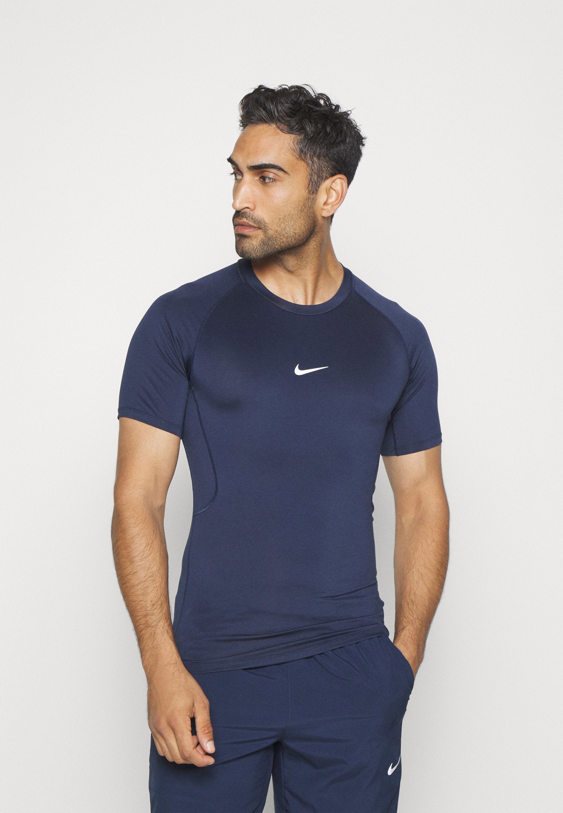 Sports T-shirt - obsidian/white