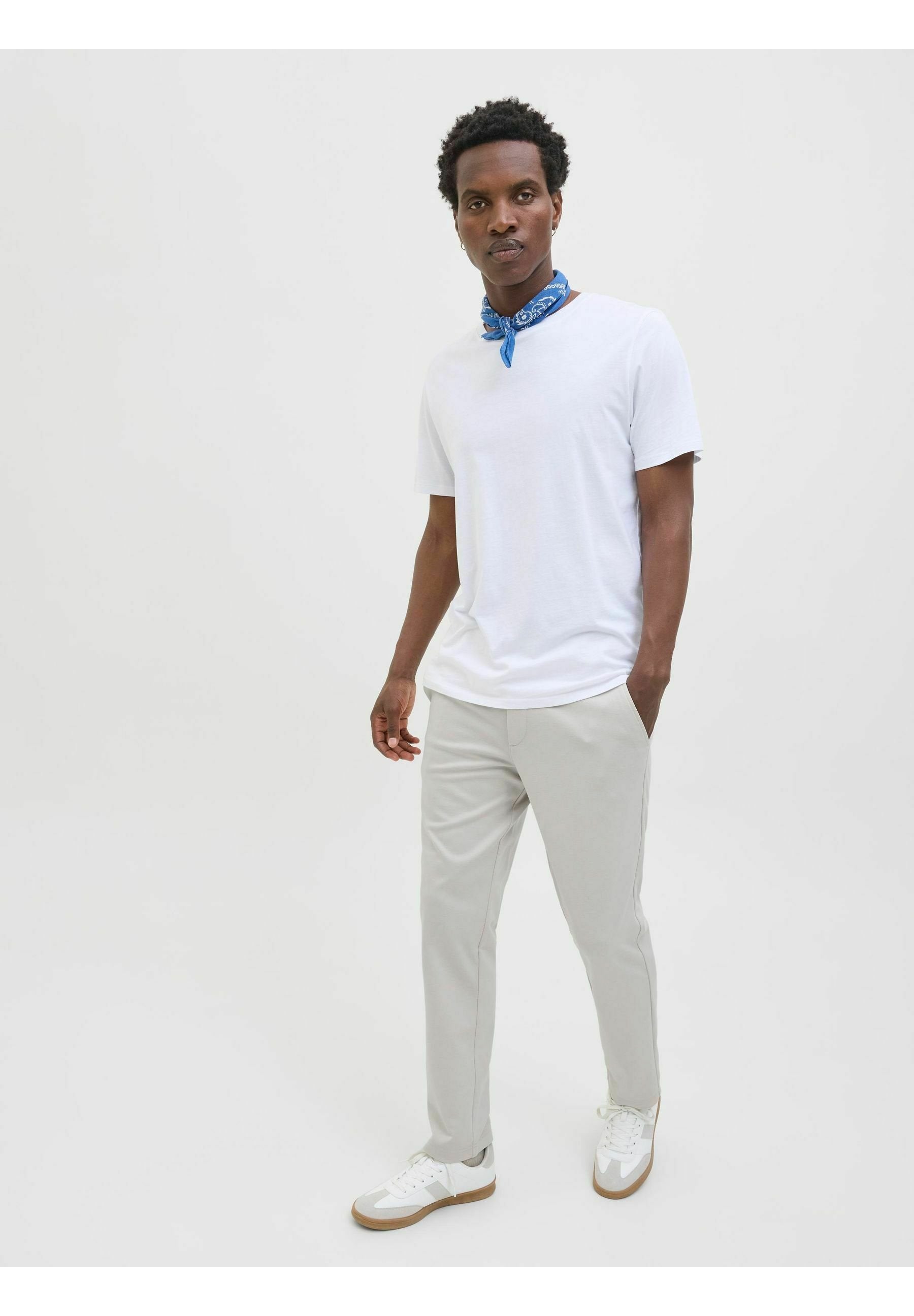 Chino Slim Fit - Trousers - moonbeam