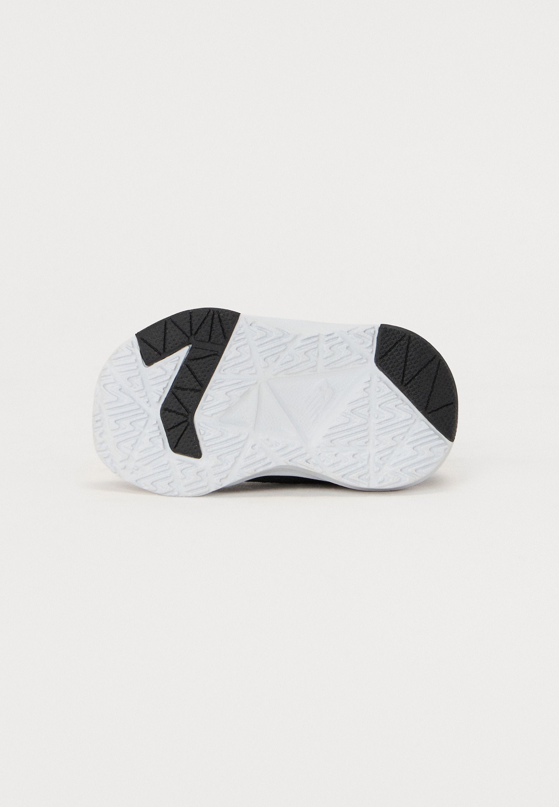 578 UNISEX - Road running shoes - black