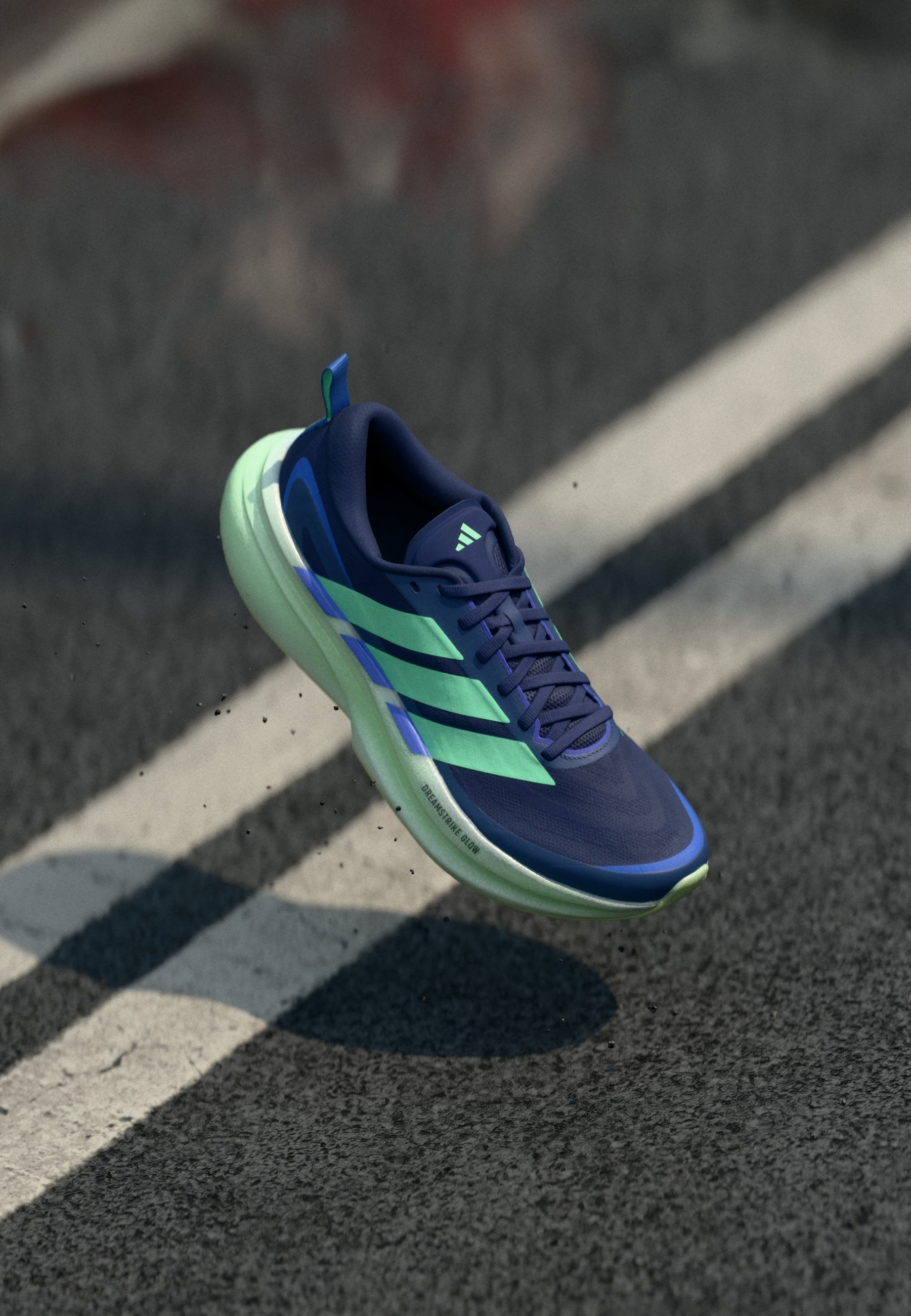 SUPERNOVA GLIDE M - Road running shoes - dark blue/pulse mint/solar purple