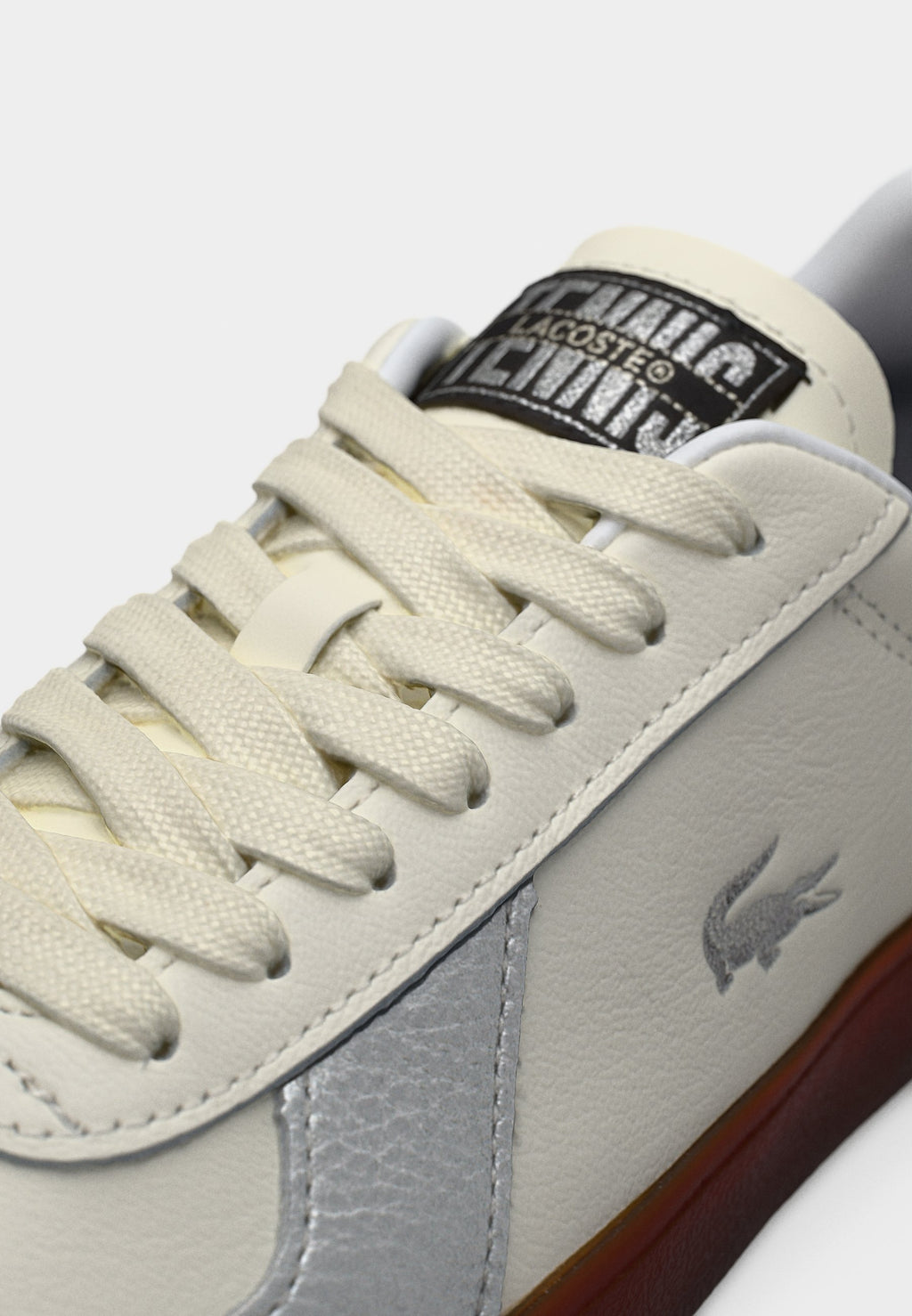 BASESHOT PRO 126 - Trainers - off white/silver-coloured