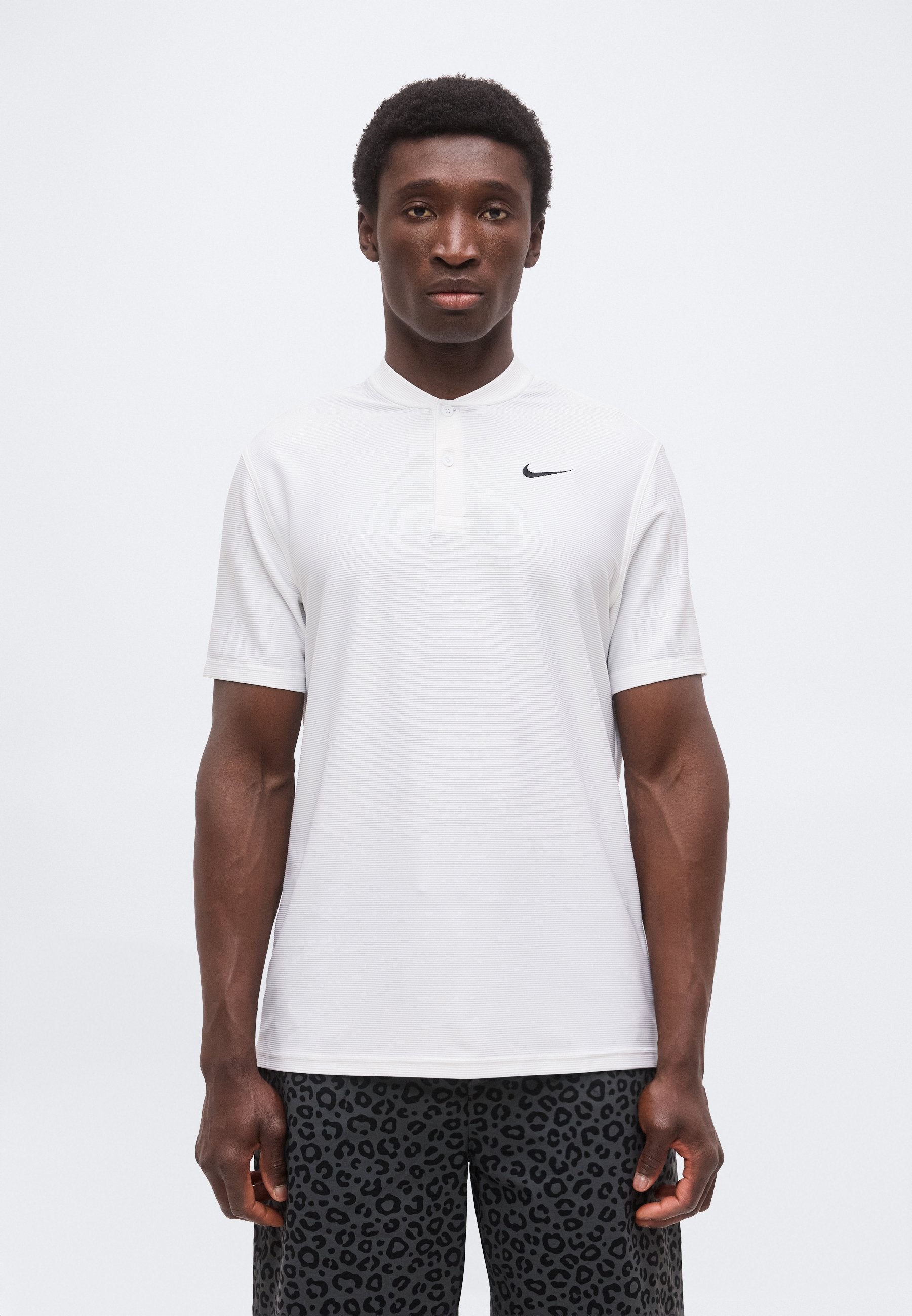 VICTORY BLADE - Polo shirt - white/black