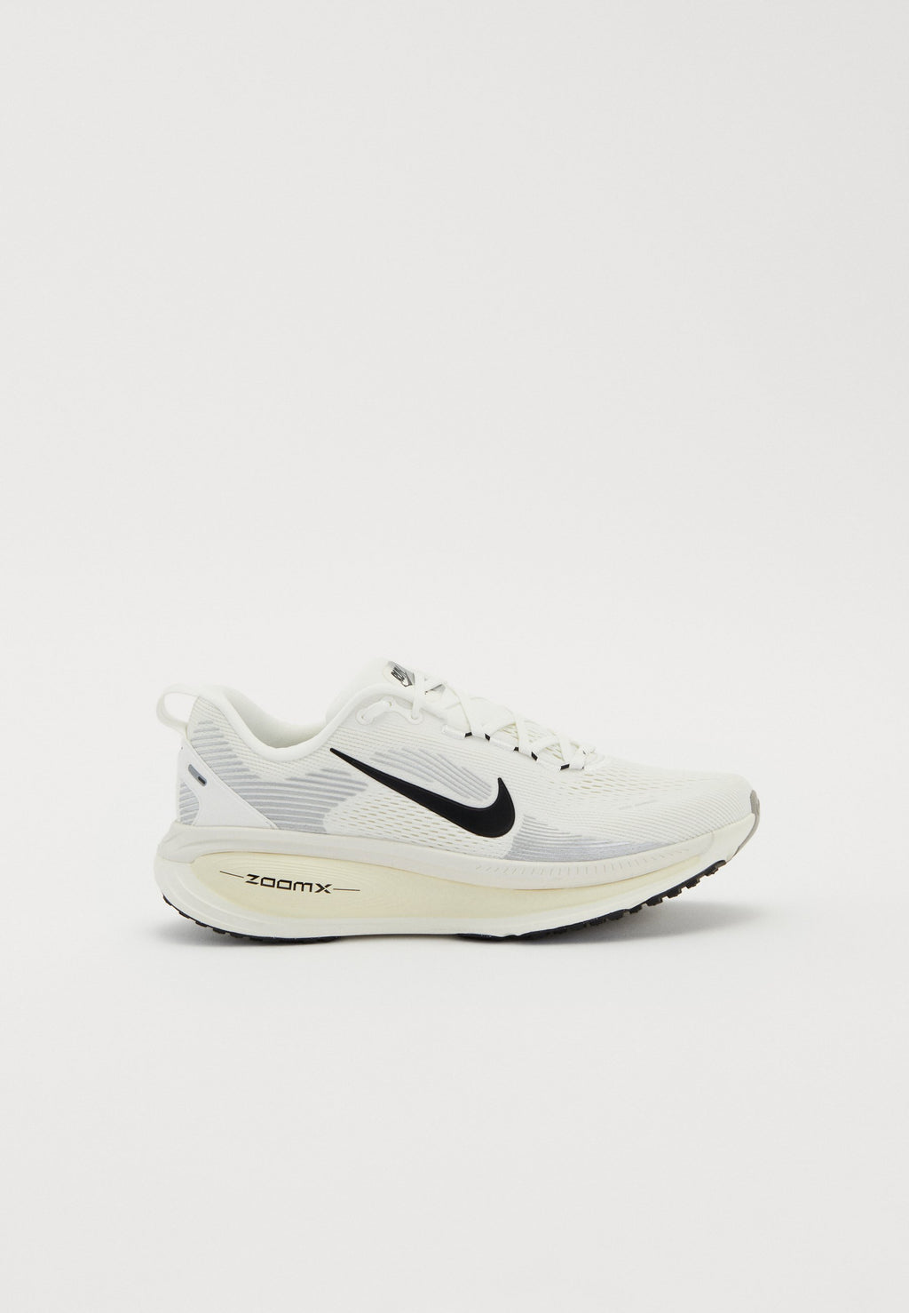 VOMERO UNISEX - Chaussures de running sur route - blanc sommet/noir/lait de coco