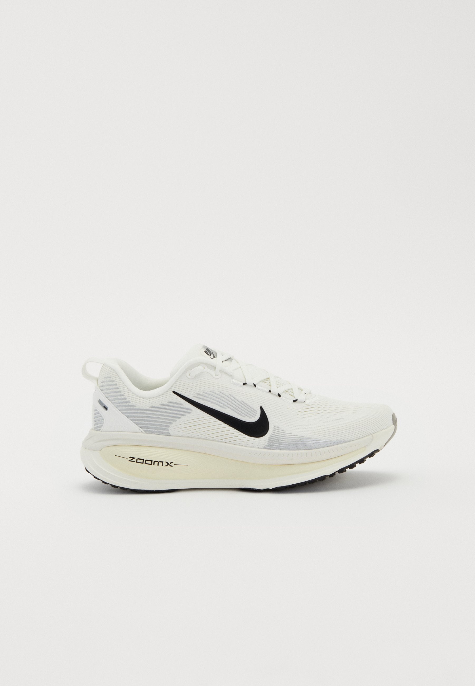VOMERO UNISEX - Chaussures de running sur route - blanc sommet/noir/lait de coco