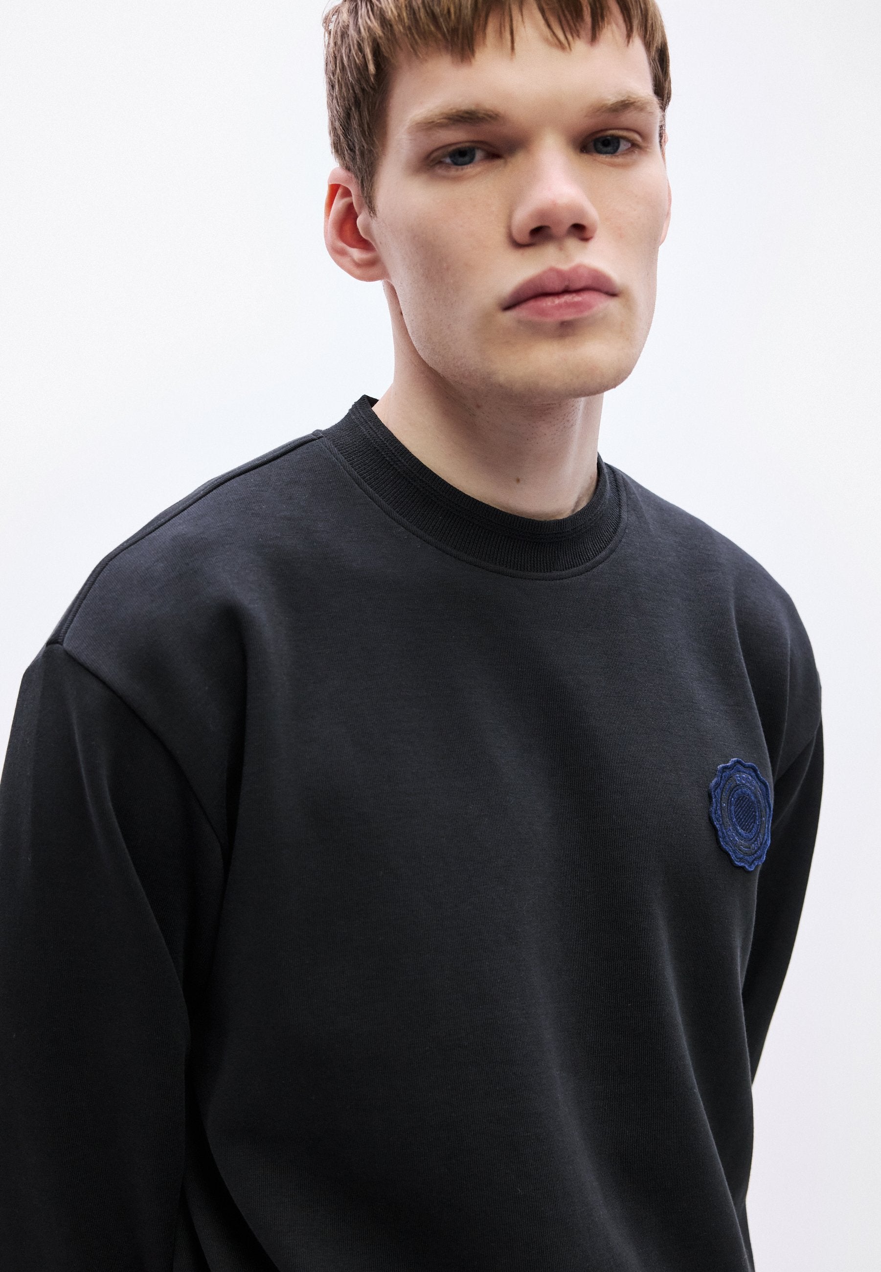 VARSITY - Sweatshirt - black