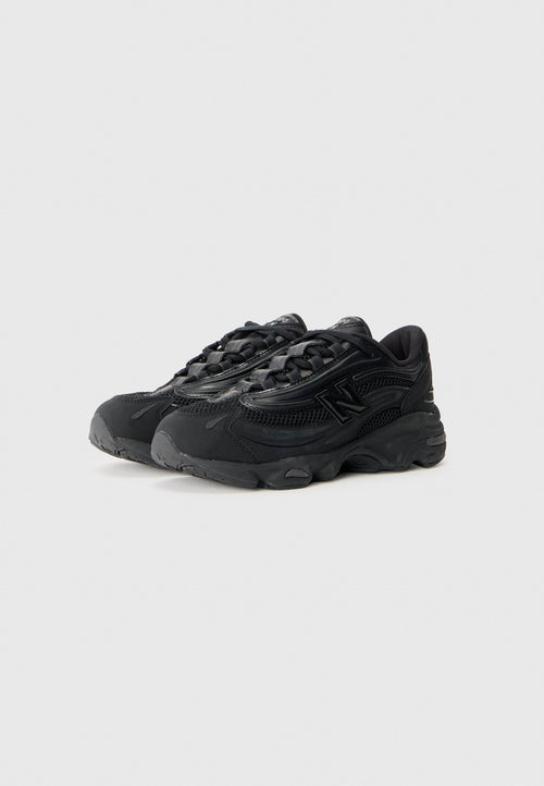 1000 UNISEX - Trainers - black