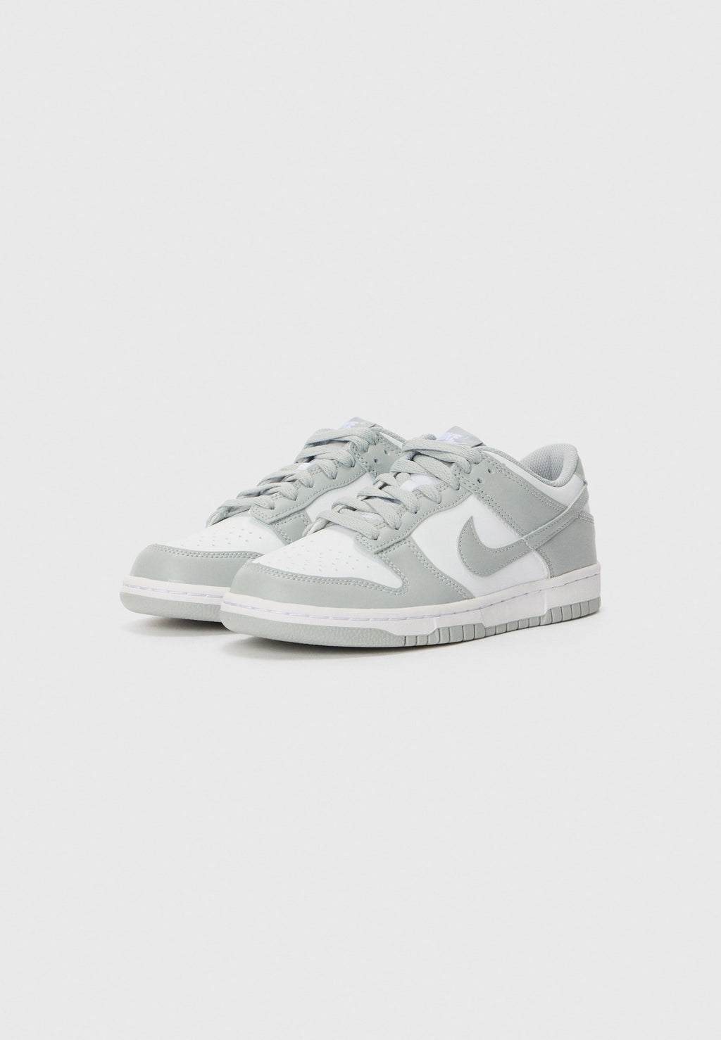 DUNK LOW UNISEX - Trainers - white/light smoke grey