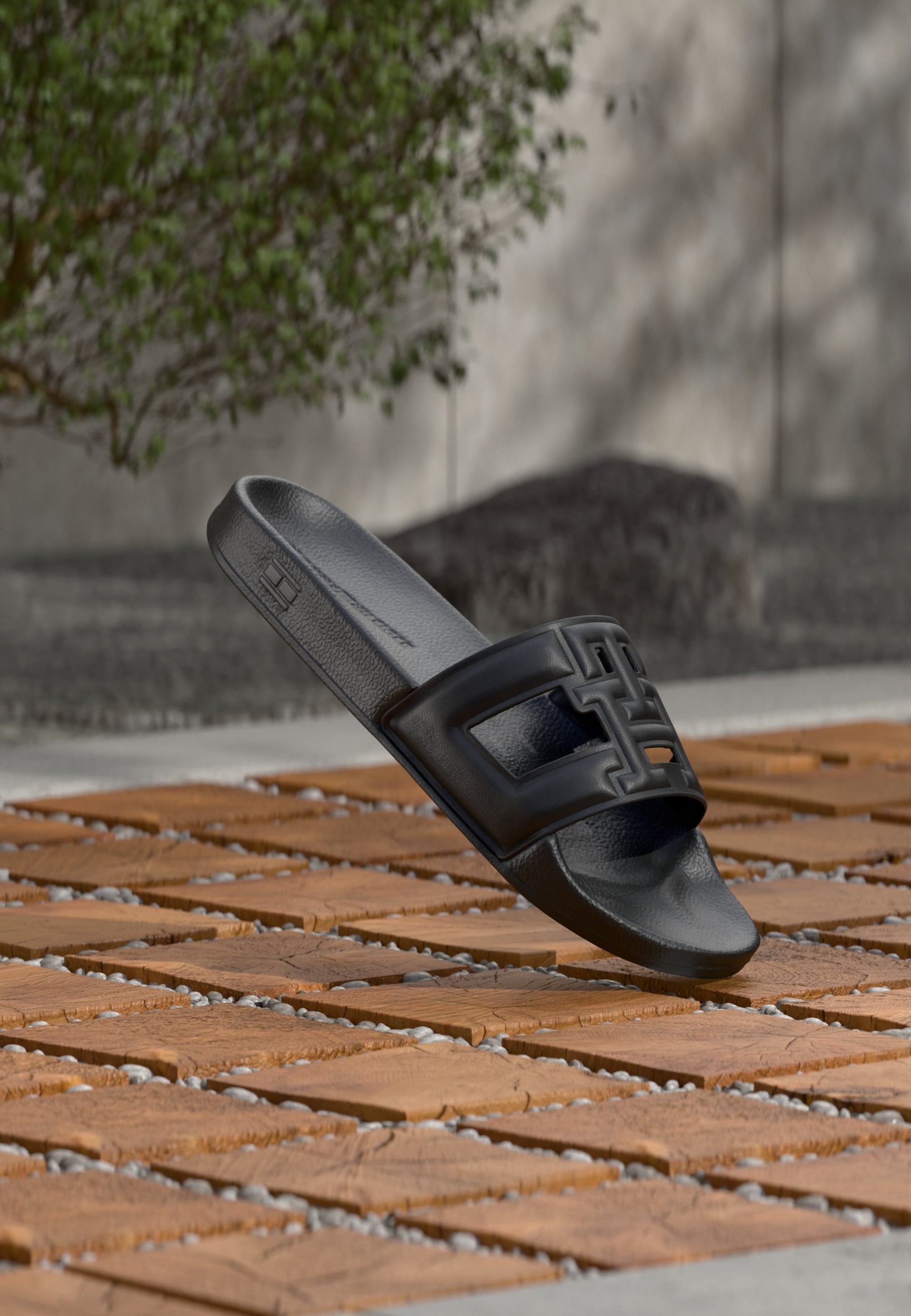 MONOGRAM POOL SLIDE - Mules - black