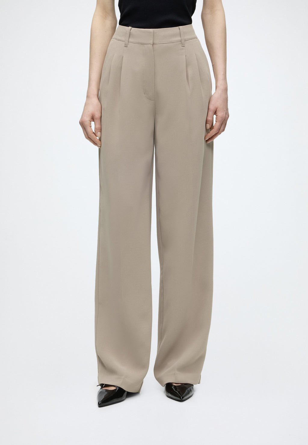 THEOLINE PERFECT PANT - Trousers - silk taupe