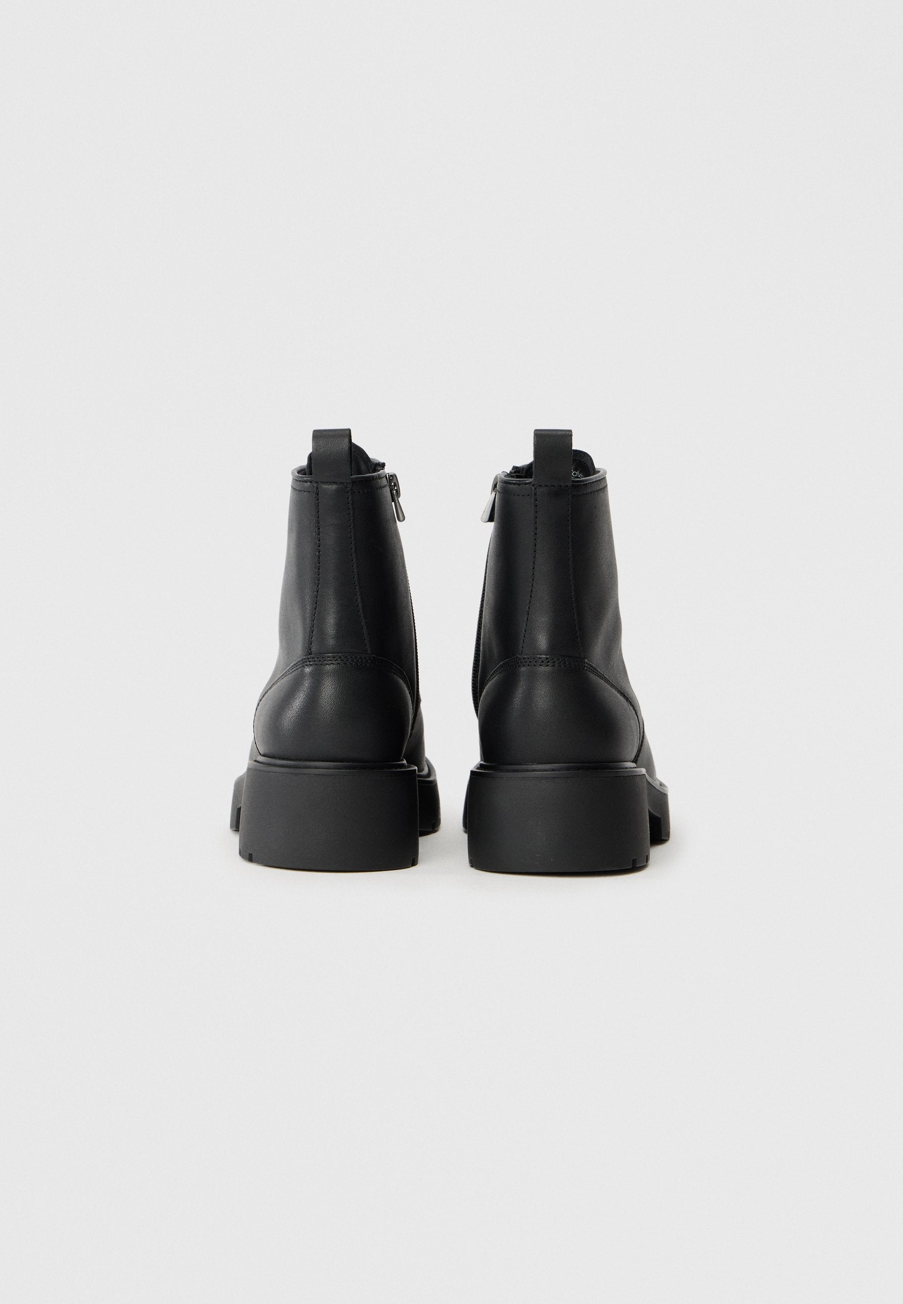Bottines à lacets - noires