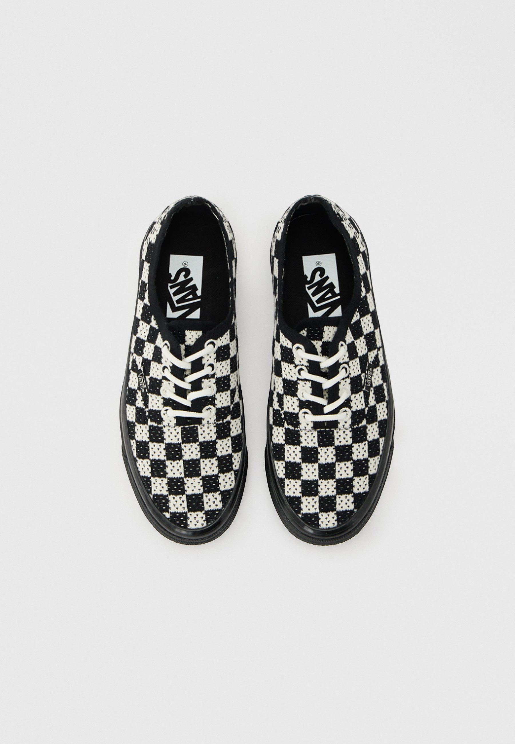 PREMIUM AUTHENTIC 44 EK - Skate shoes - black/marshmallow