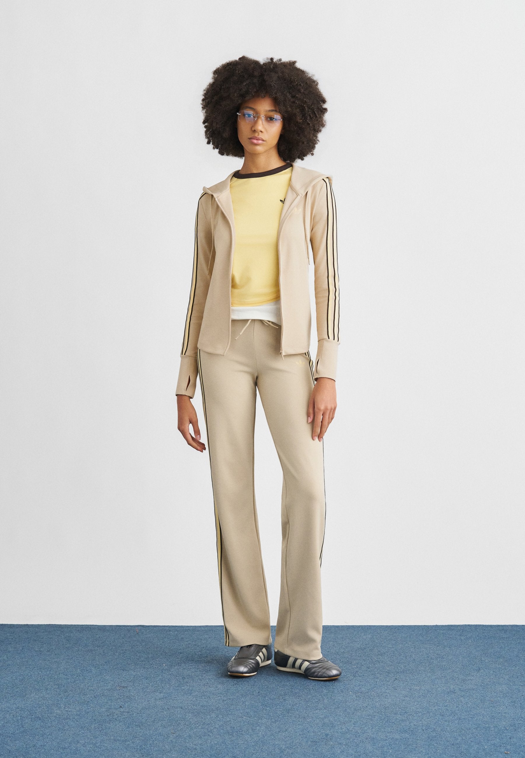 SWEAT ZIPPÉ À CAPUCHE - Kaki clair