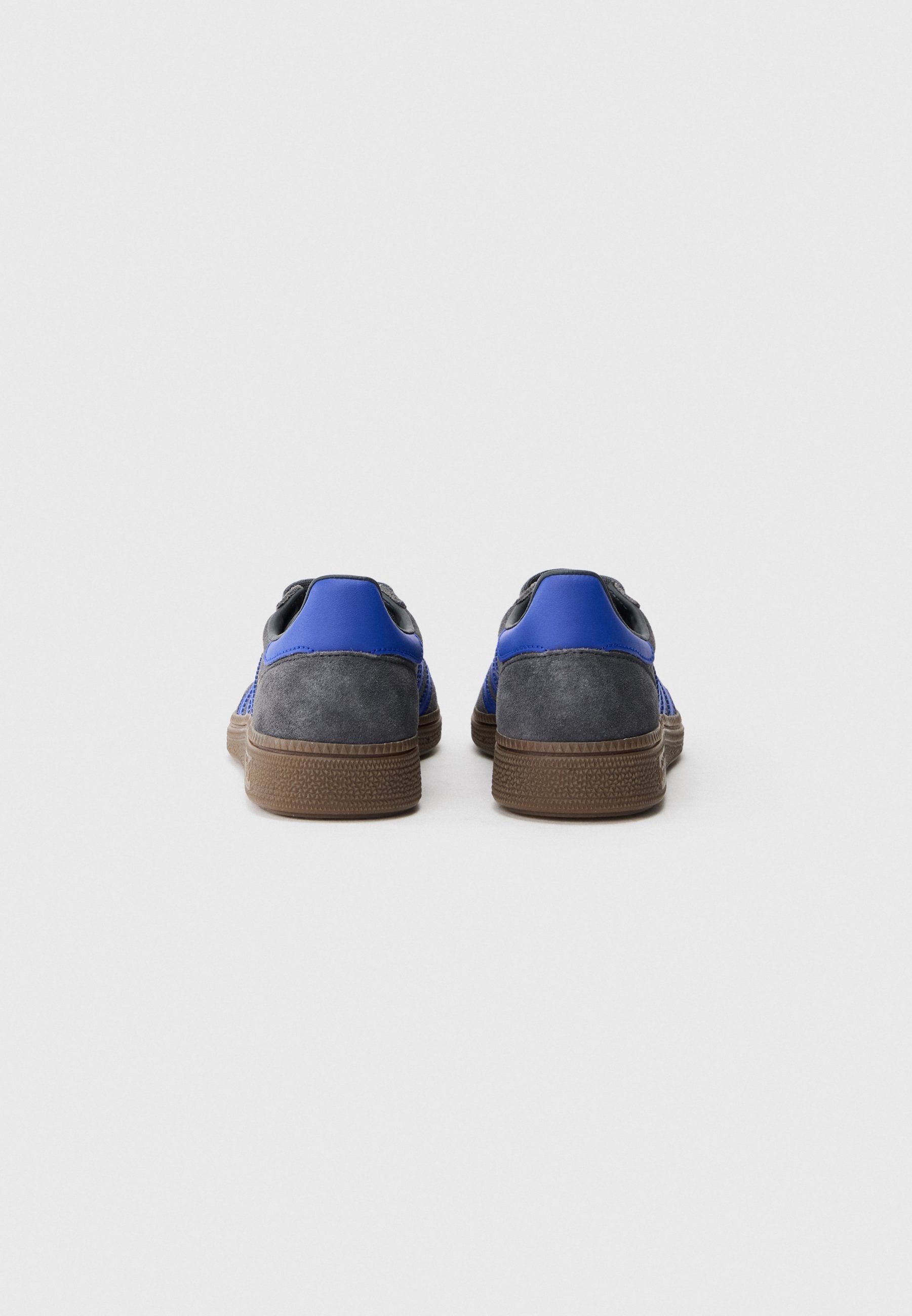 HANDBALL SPEZIAL J - Trainers - carbon/lucid blue/gum