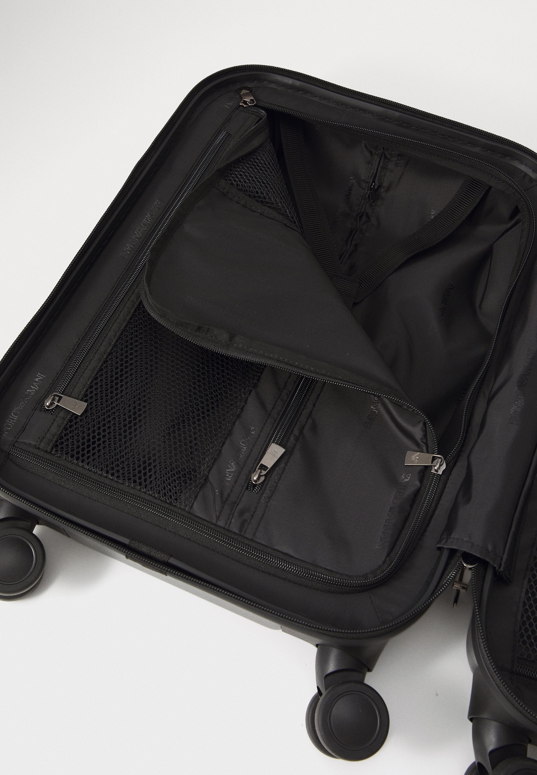 Wheeled suitcase - gunmetal