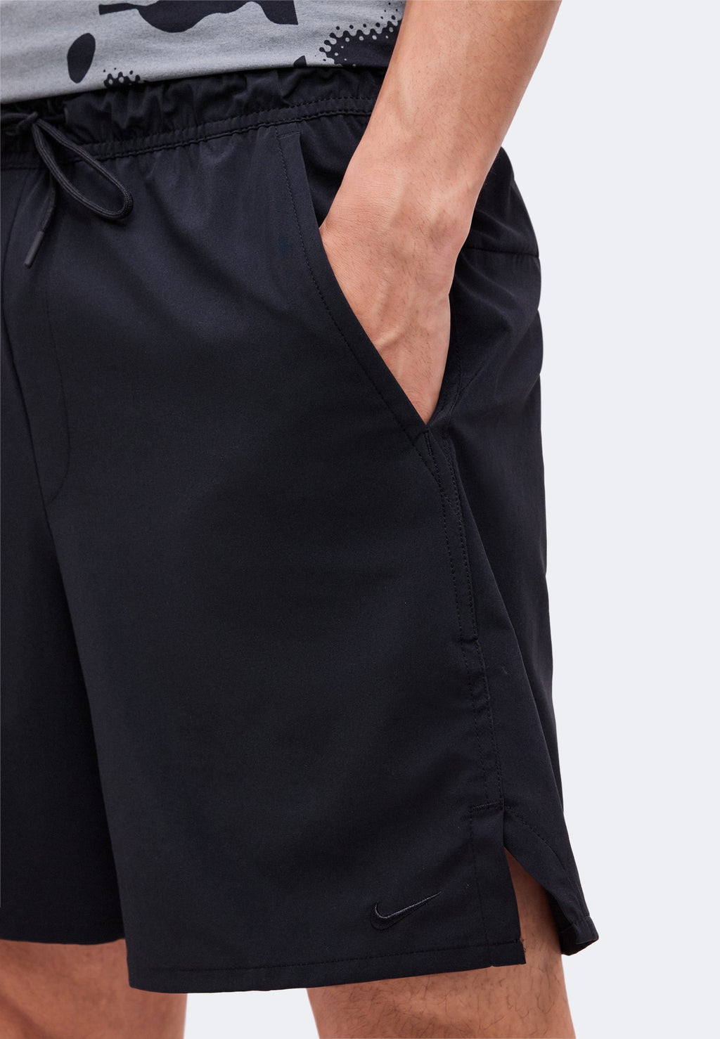 UNLIMITED - Sports shorts - black