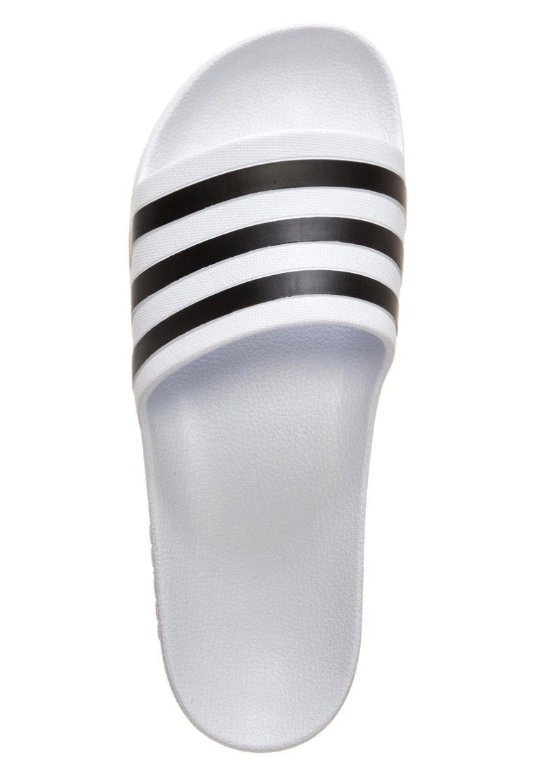 ADILETTE AQUA - Mules - blanc nuage   noir noyau   blanc nuage