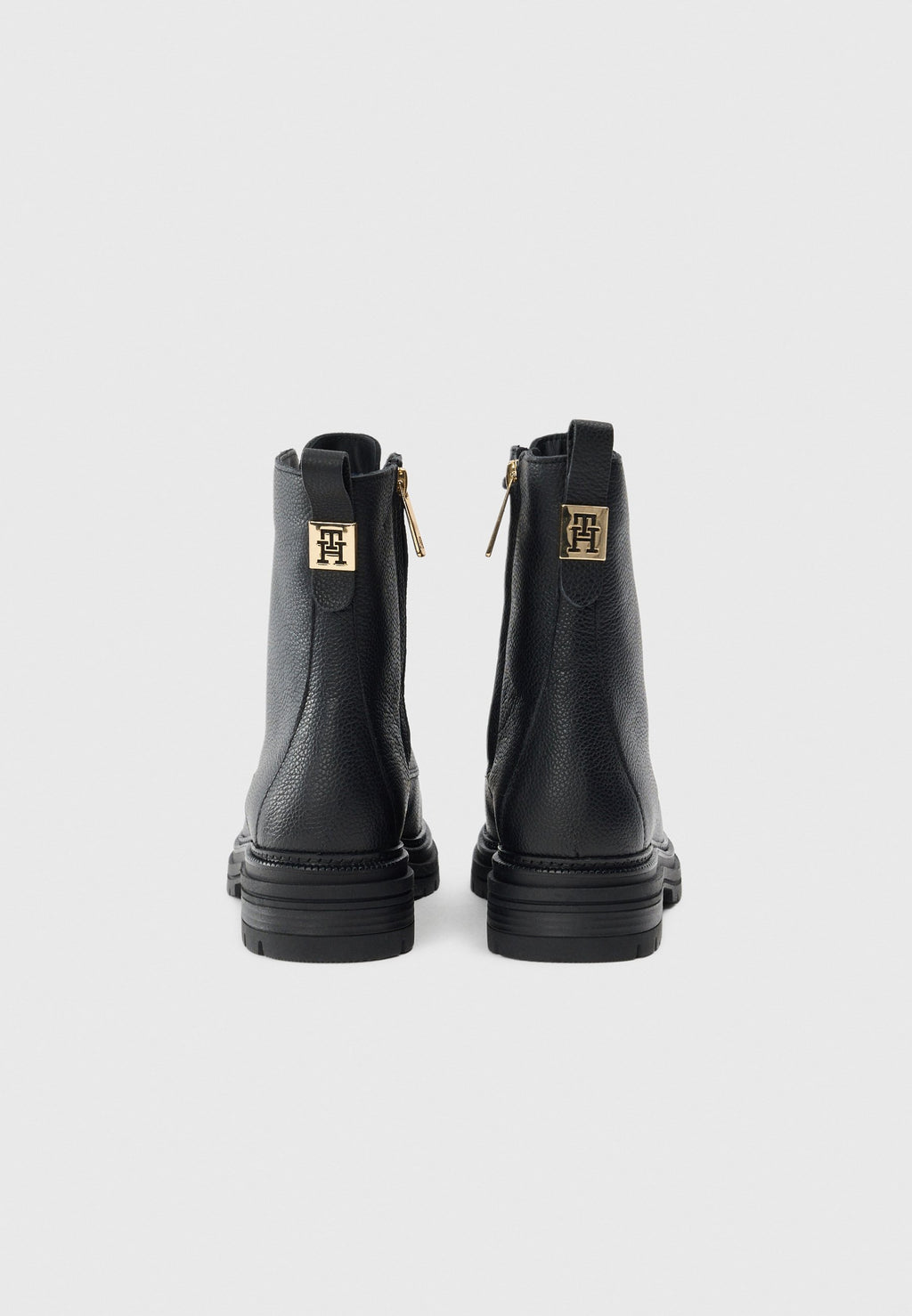 Lace-up ankle boots - black