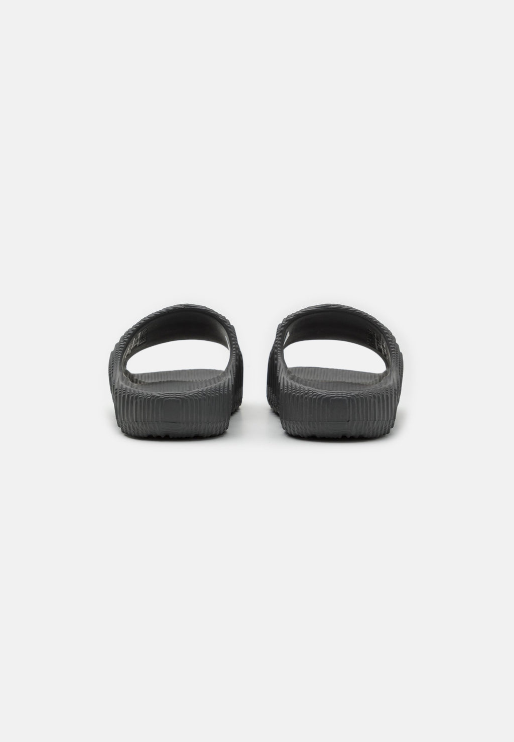 ISLAND CLUB ADILETTE 22 - Claquettes de piscine - grey five/core black