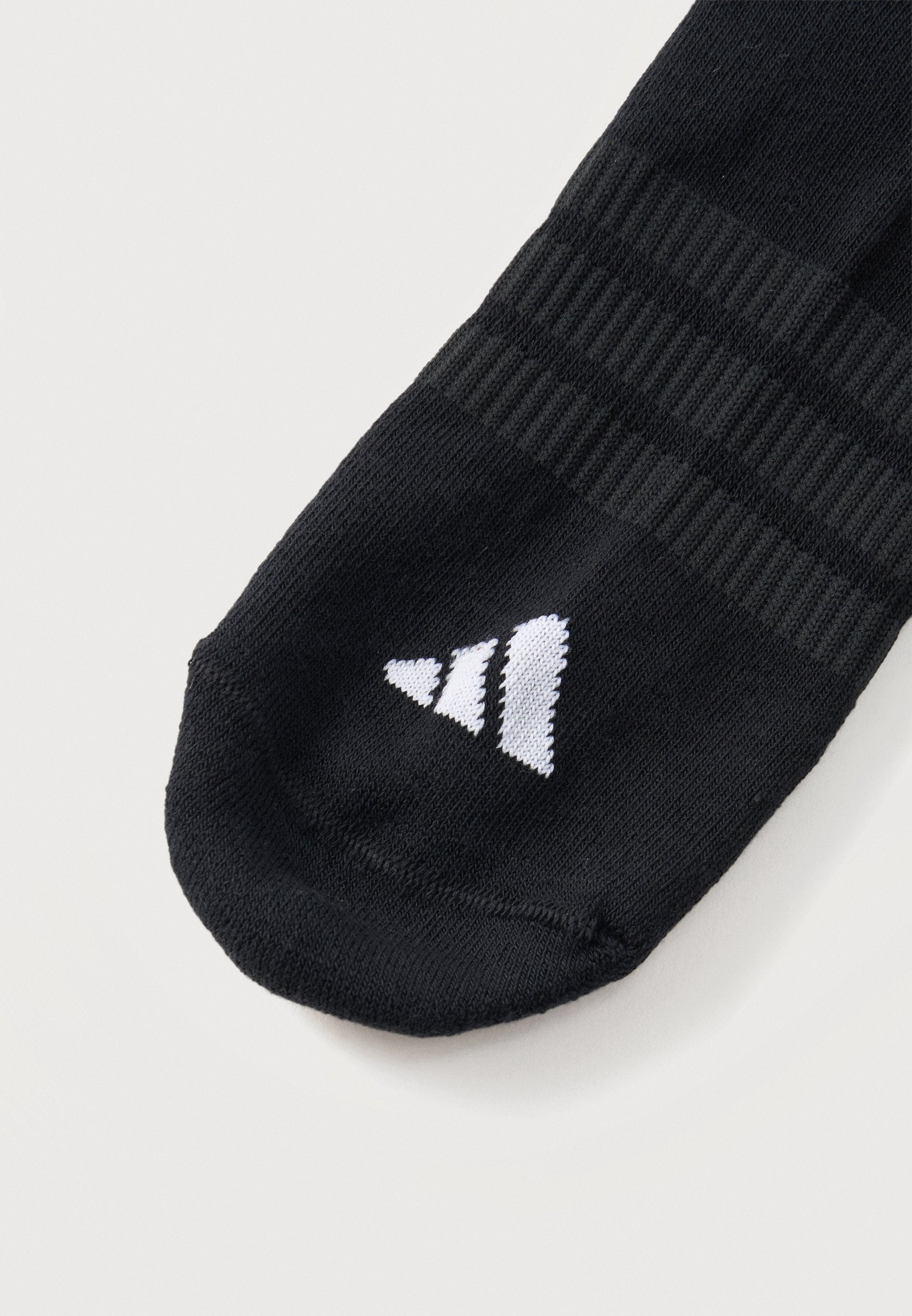جوارب رياضية CUSHIONED ESSENTIALS LOW CUT UNISEX 3 PACK - أسود/أبيض