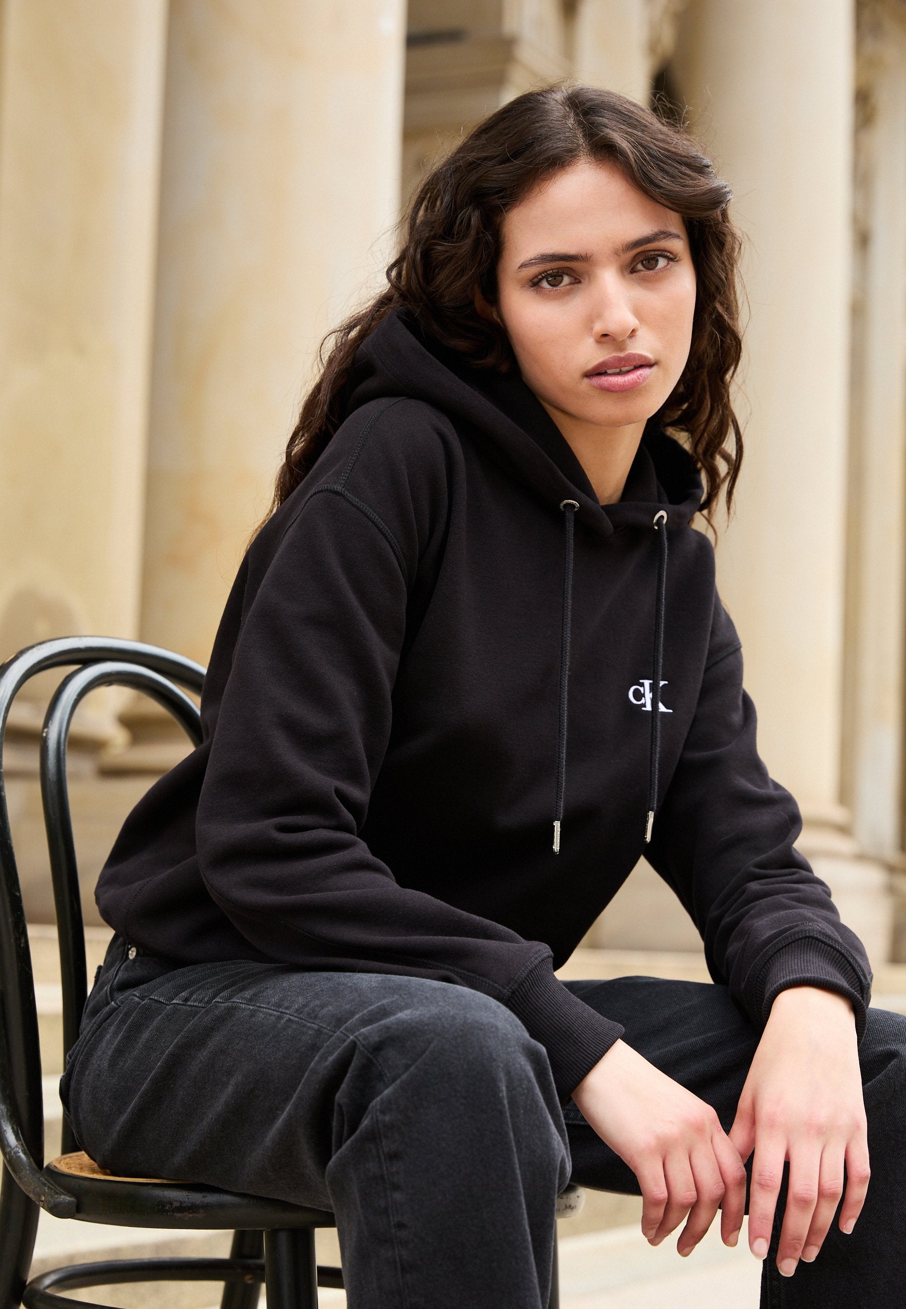 EMBROIDERY HOODIE - Hoodie - black