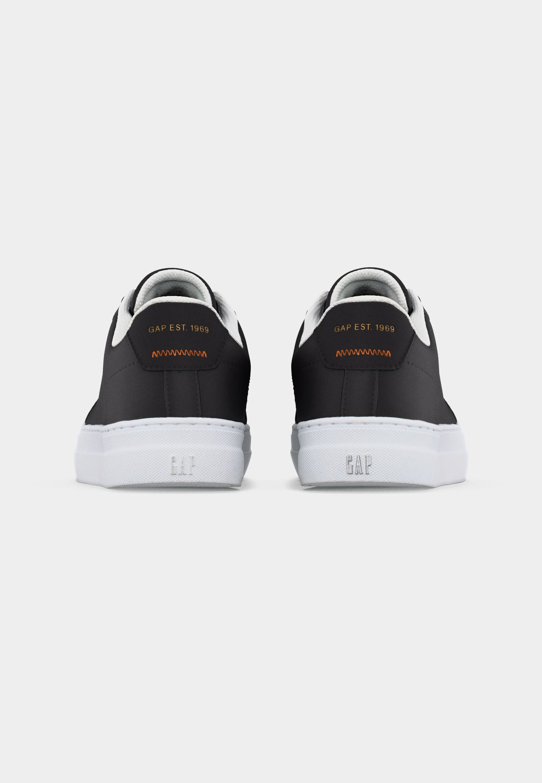 PORTLAND - Trainers - black