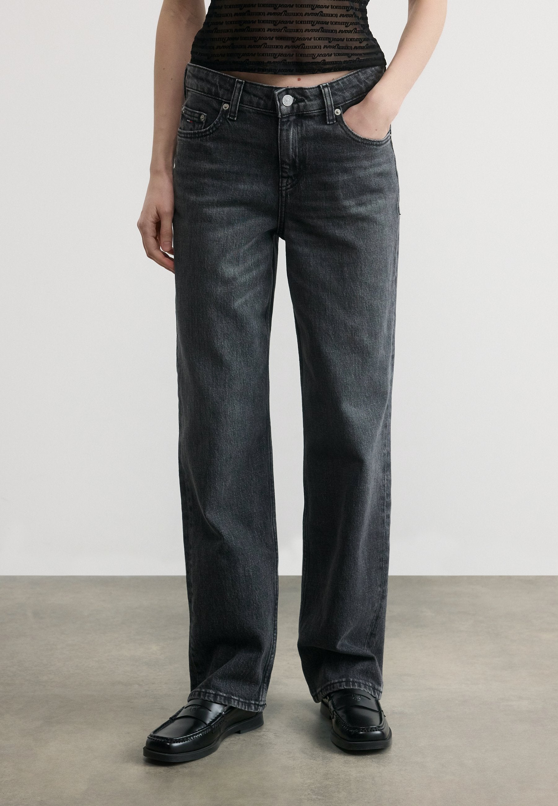 LOW RISE STRAIGHT LEG BLACK JEANS - Straight leg jeans - denim black