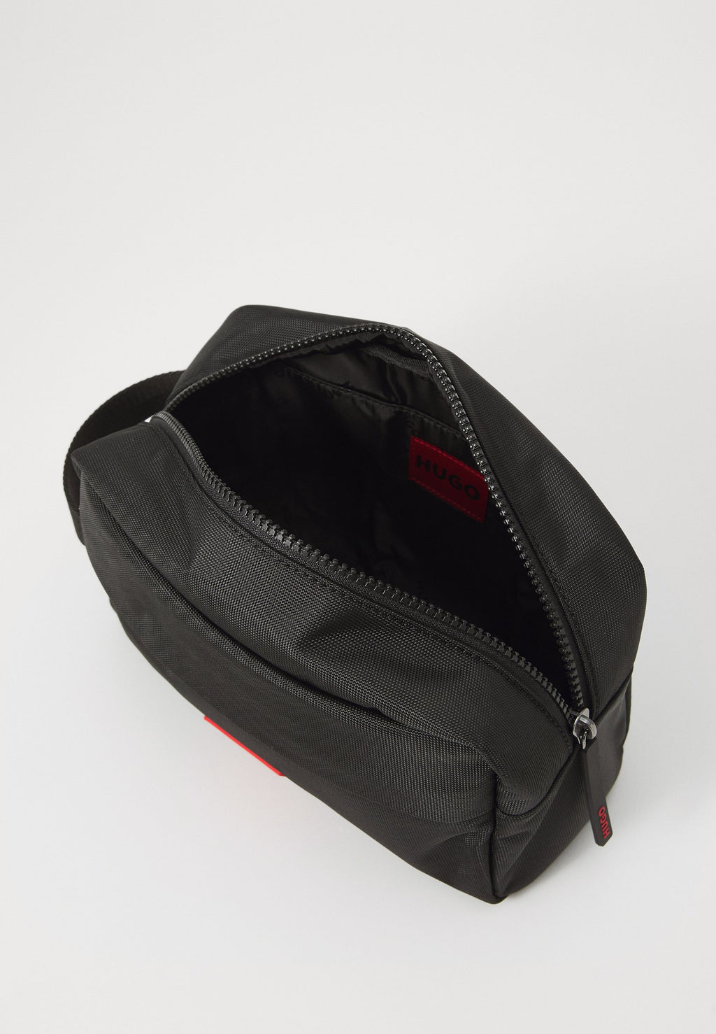ETHON WASHBAG - Wash bag - black