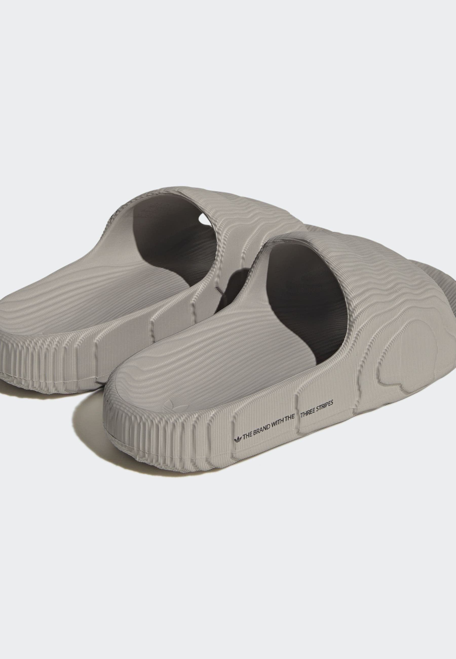 ISLAND CLUB ADILETTE 22 - Pool slides - light brown/light brown/core black
