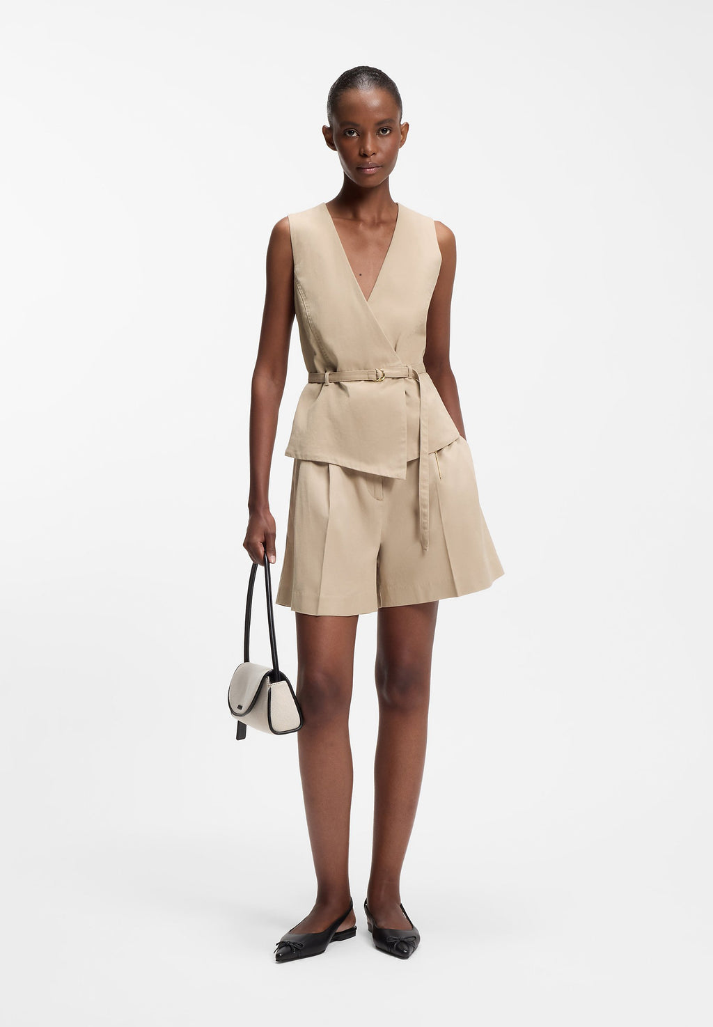 AHELLA - Waistcoat - light pastel brown