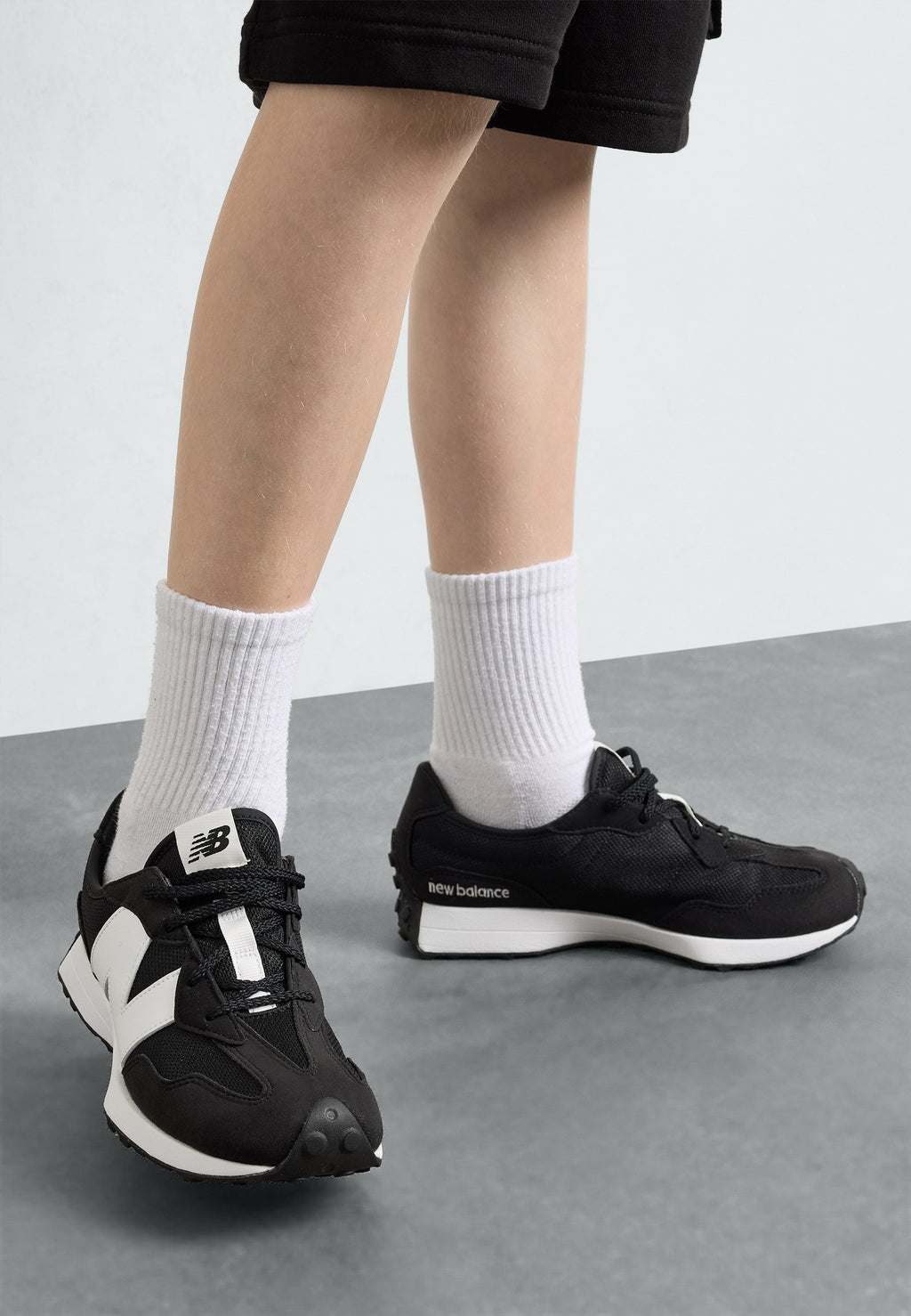 327 - Training shoe - cbw