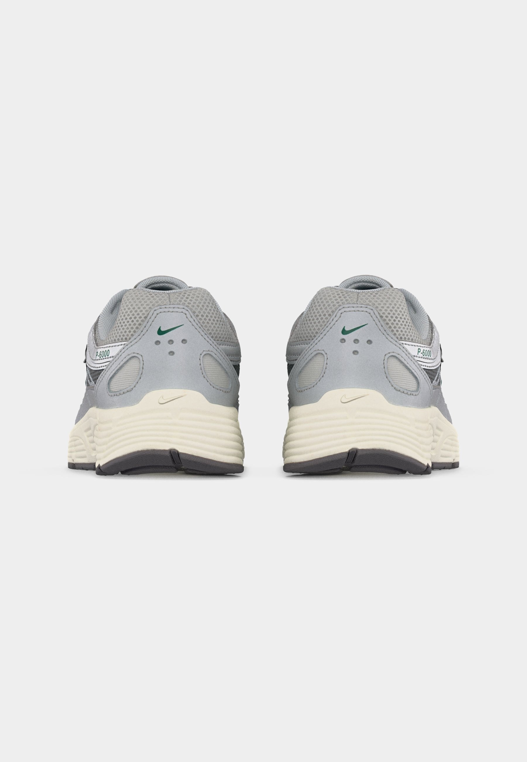 P 6000 UNISEX - Trainers - grey fog/malachite/metallic silver-coloured/sail/pencil point
