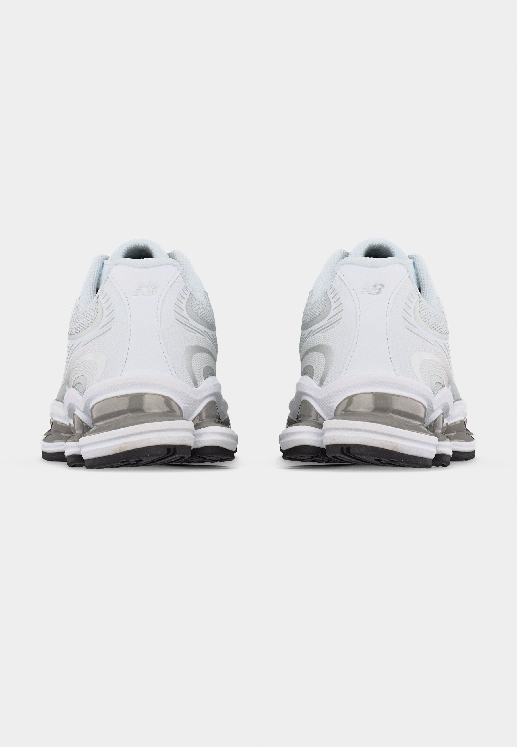 U2000 UNISEX - Trainers - white/silver-coloured metallic