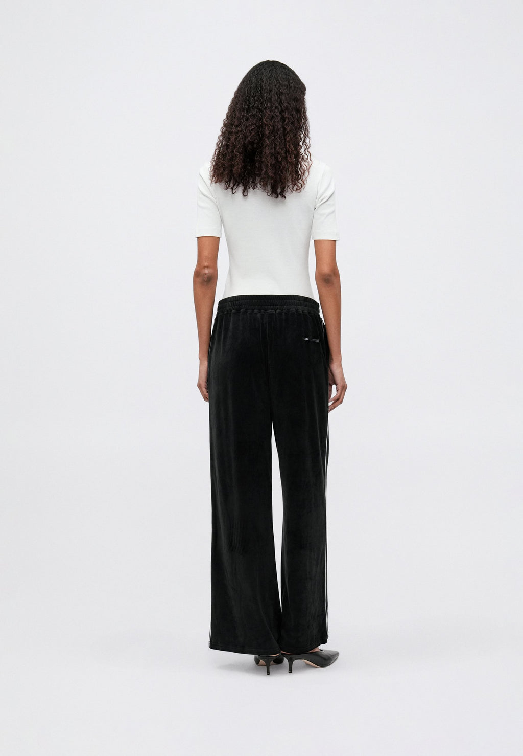 IKON  - Tracksuit bottoms - black
