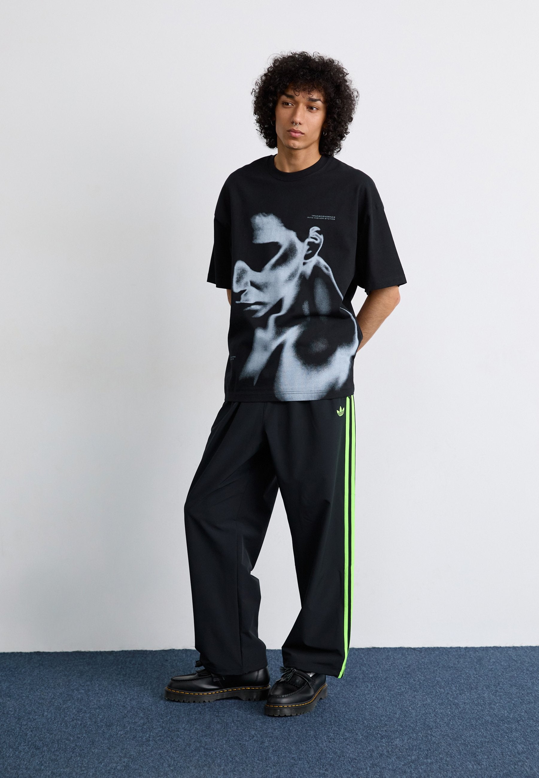 DRILL - Tracksuit bottoms - black/signal green