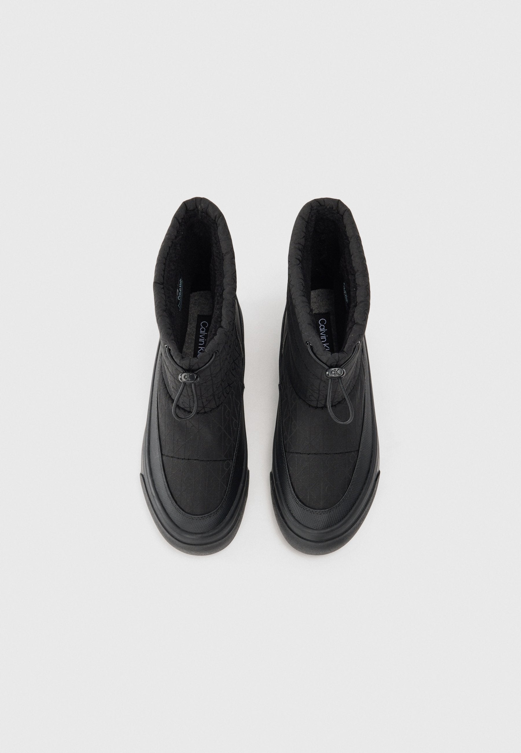 Winter boots - triple black