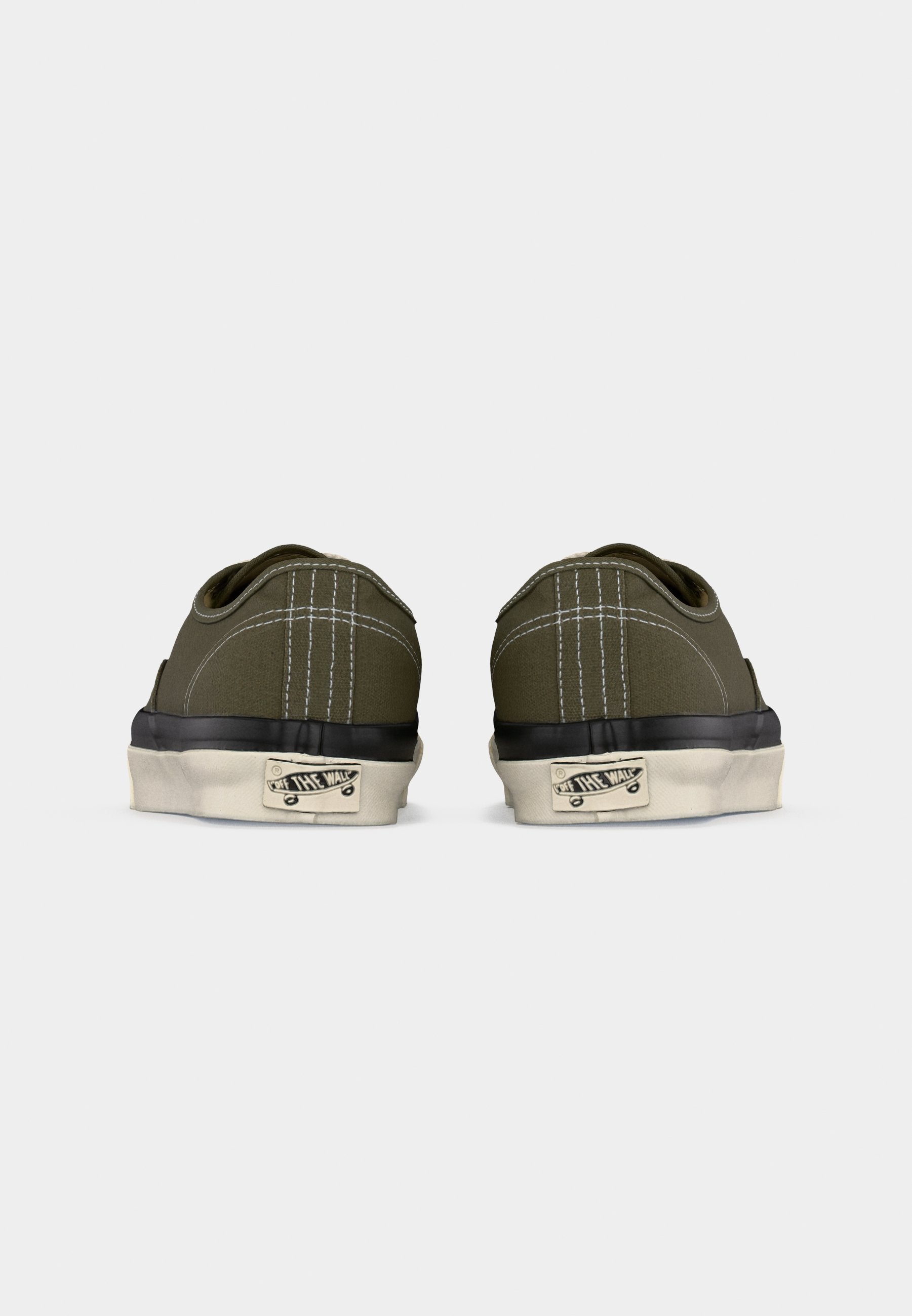 PREMIUM AUTHENTIC 44 DECK - Trainers - olive