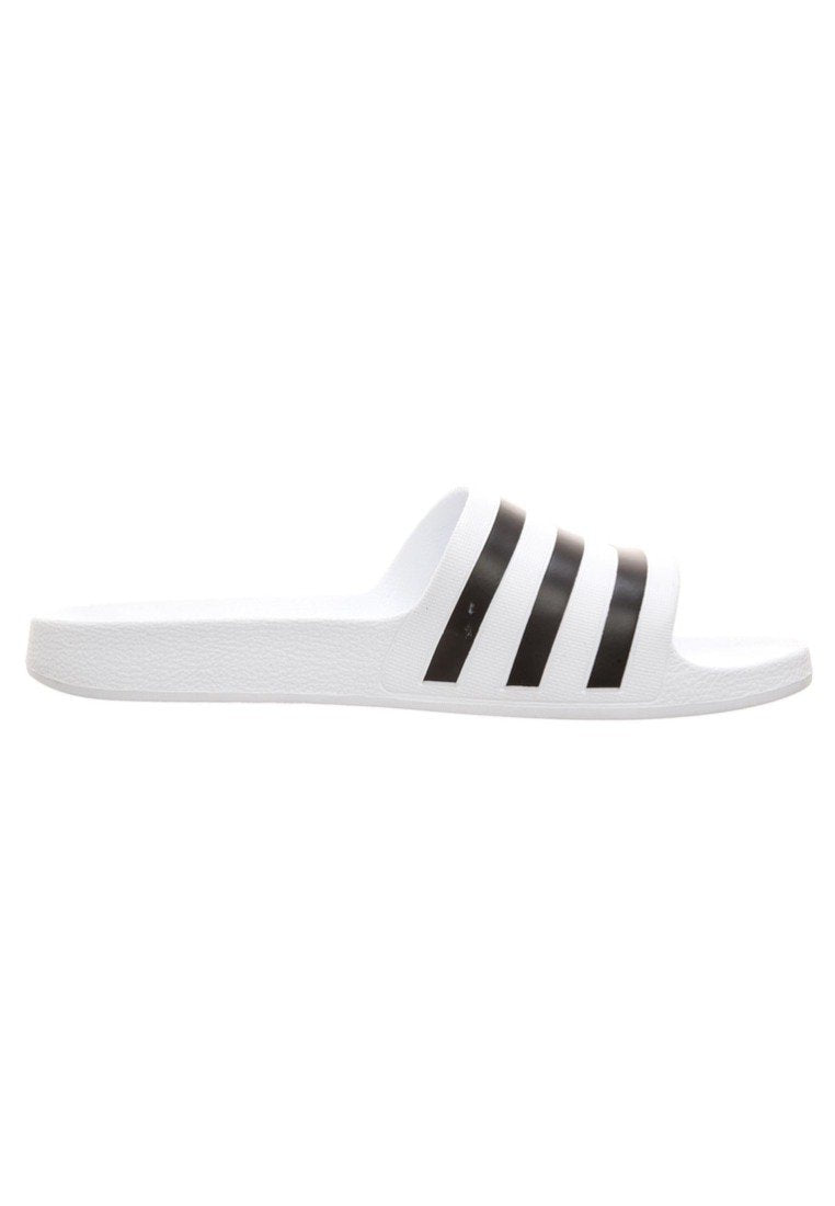 ADILETTE AQUA - Mules - blanc nuage   noir noyau   blanc nuage