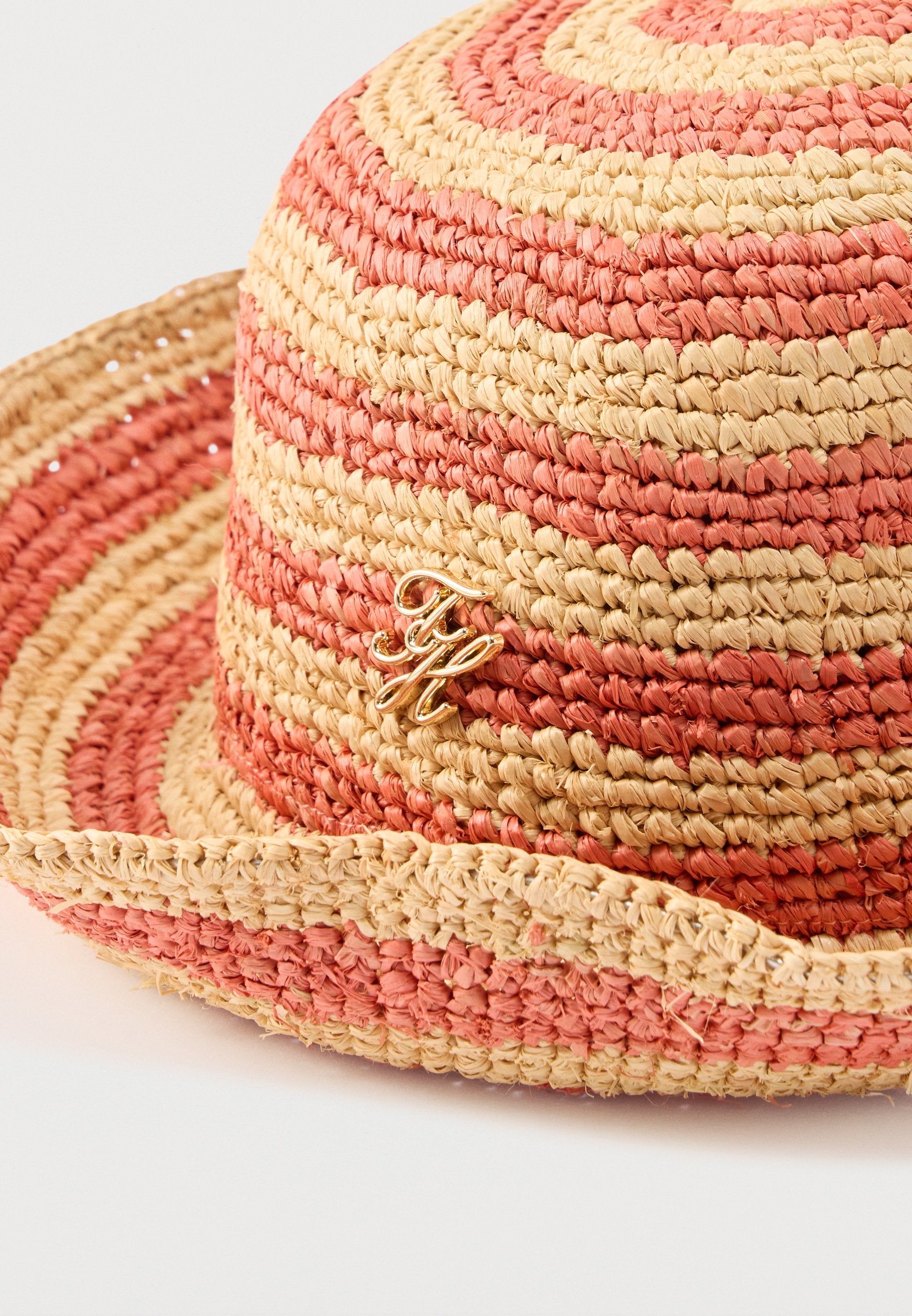 STRIPE RAFFIA BUCKET HAT - Hat - rose petal