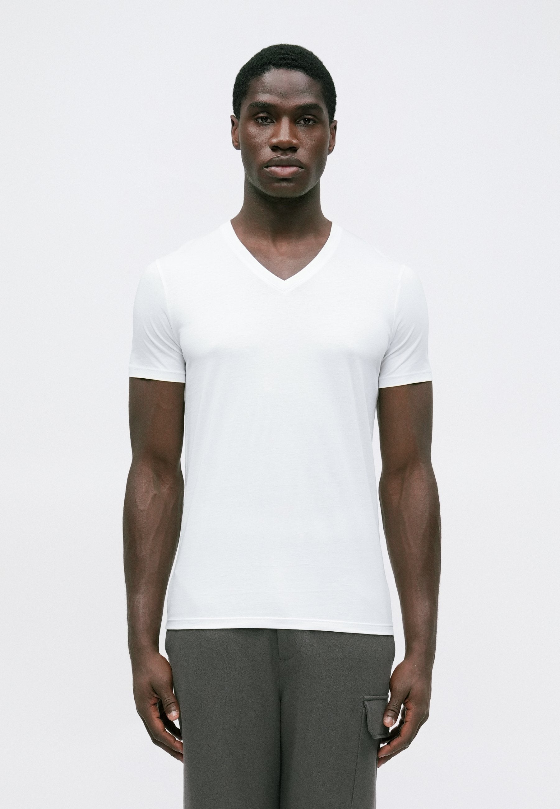 VLINE T-SHIRT SLIM FIT - Basic T-shirt - white
