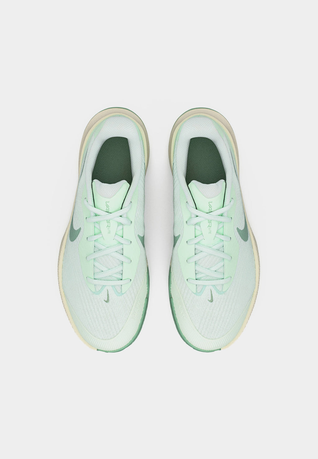 VAPOR LITE 3 HC - Multicourt tennis shoes - barely green/steam/sea glass