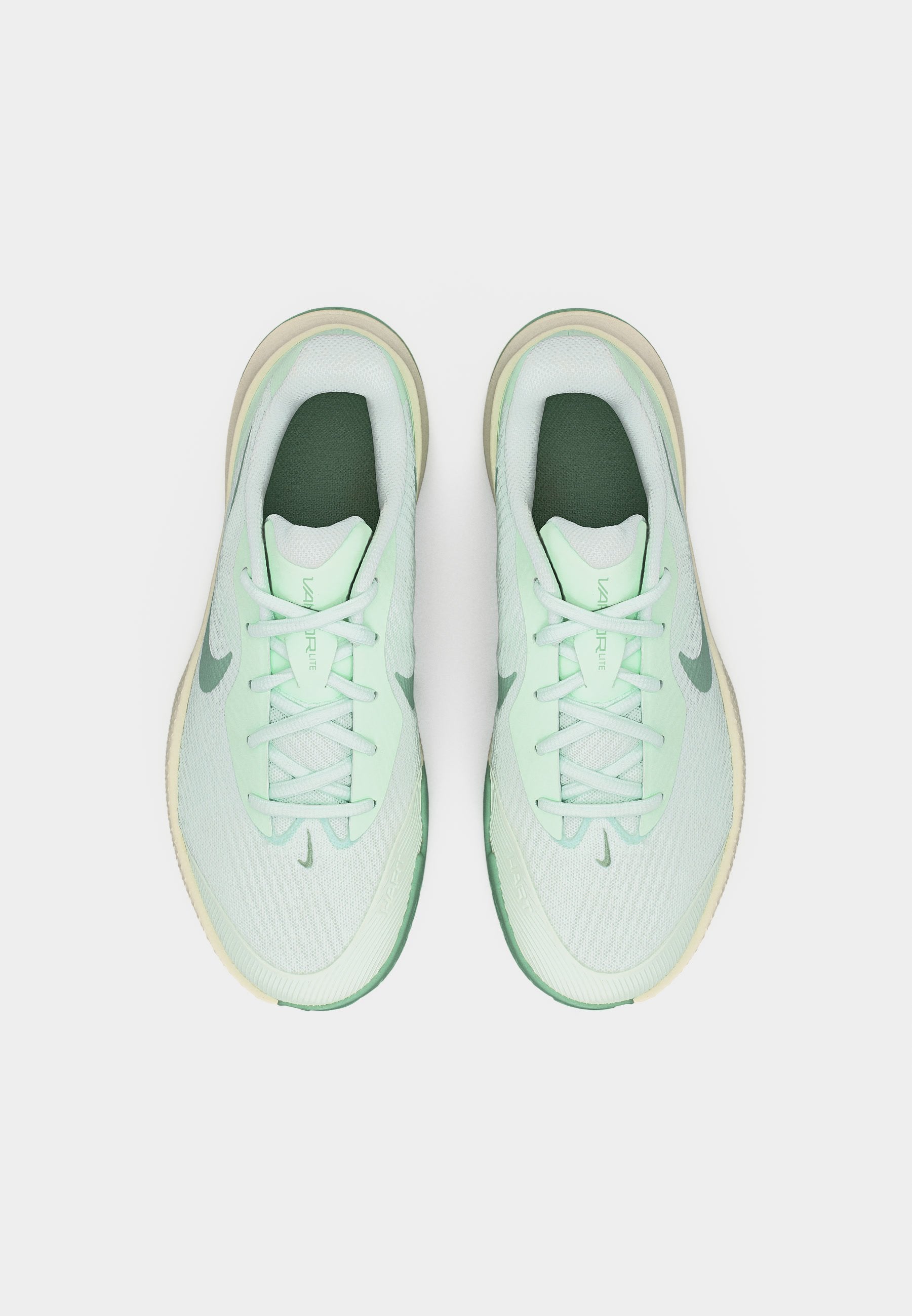 VAPOR LITE 3 HC - Multicourt tennis shoes - barely green/steam/sea glass