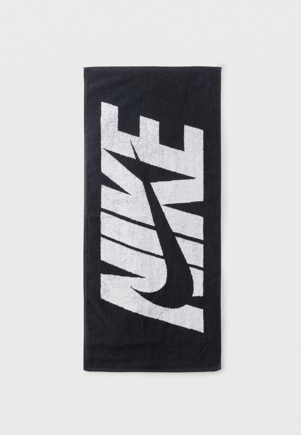 MEDIUM GRAPHIC UNISEX - Towel - black/white