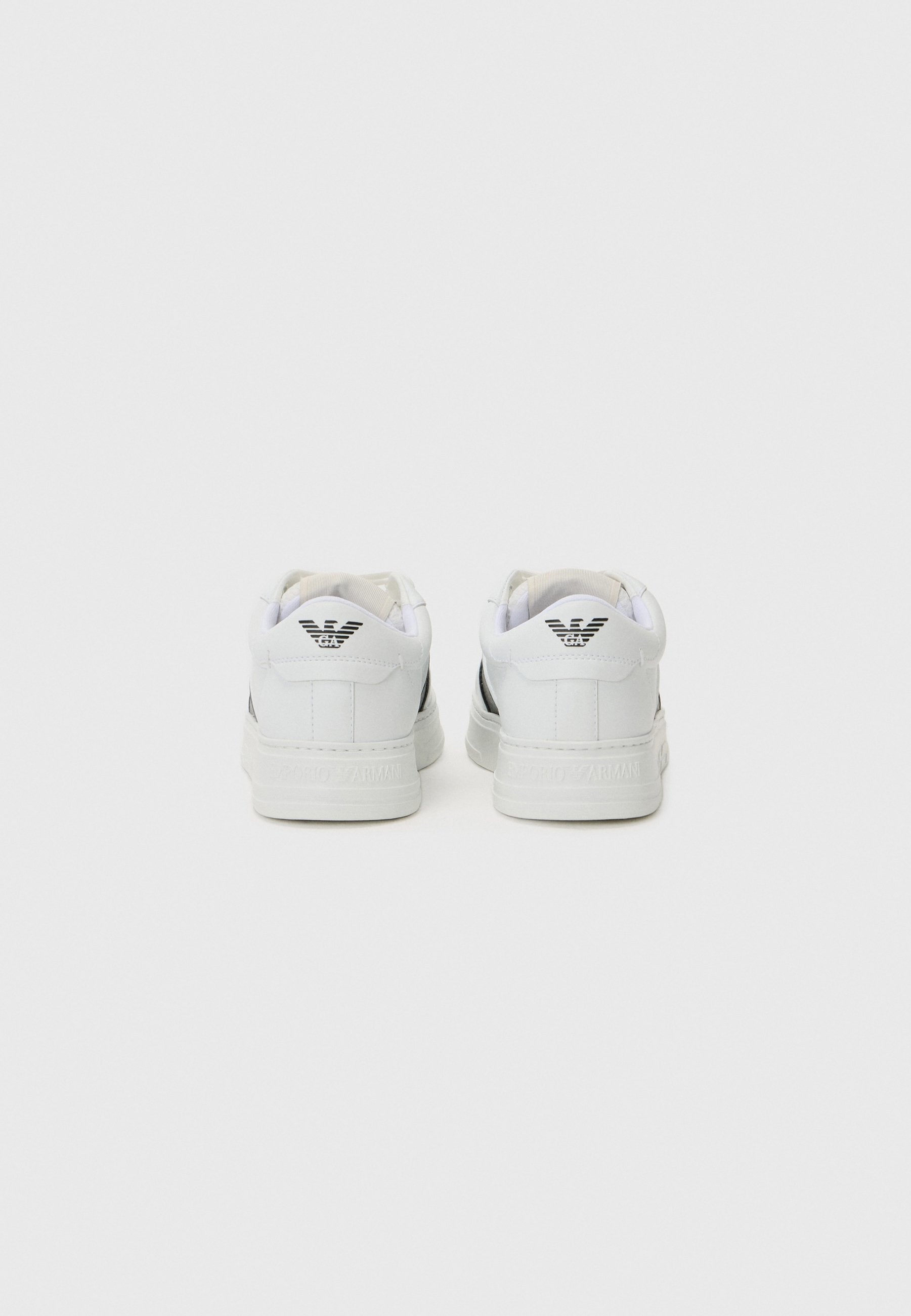 Trainers - white/black