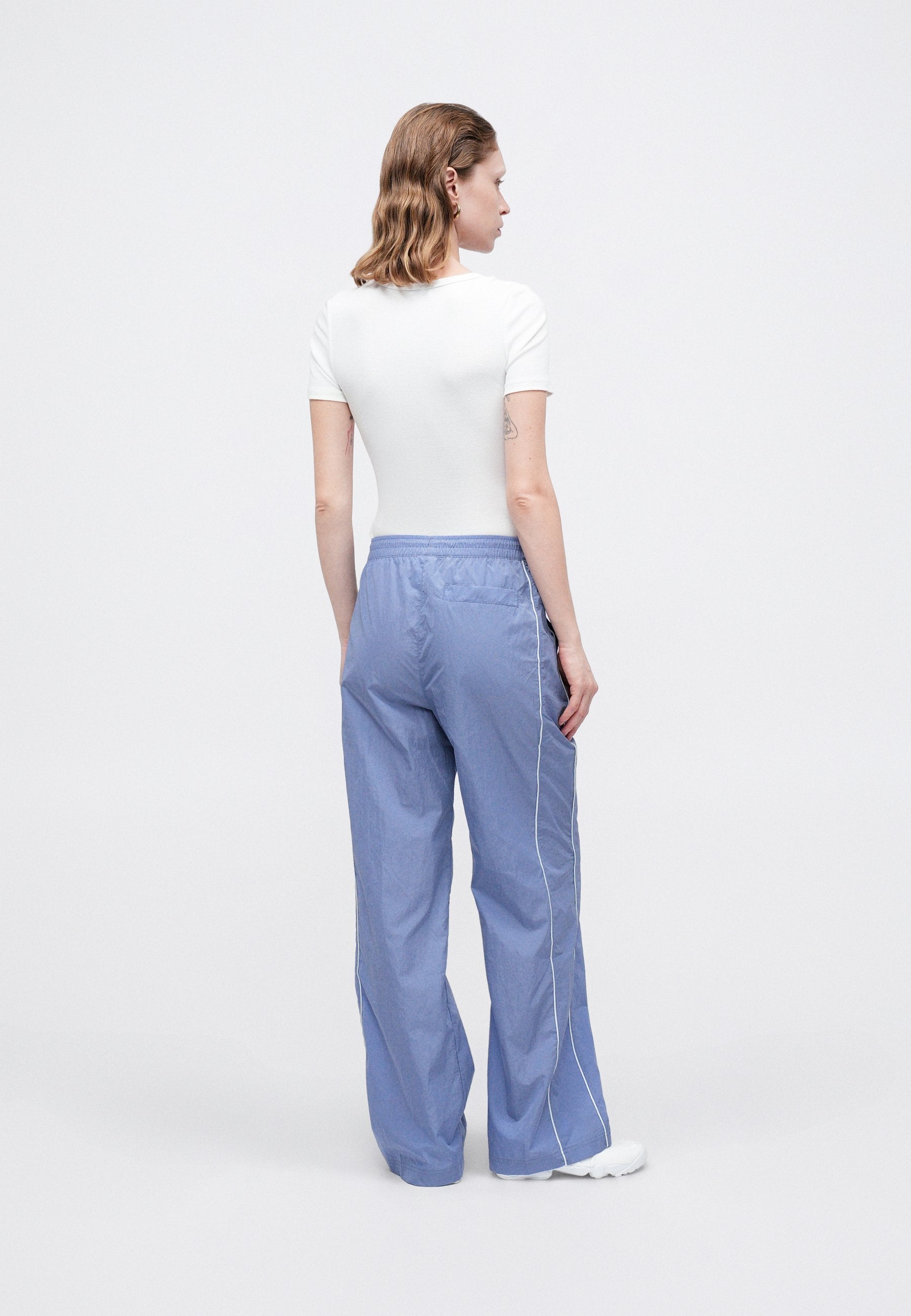 PANTALON - Bas de survêtement - couleur indigo/platine pur/voile