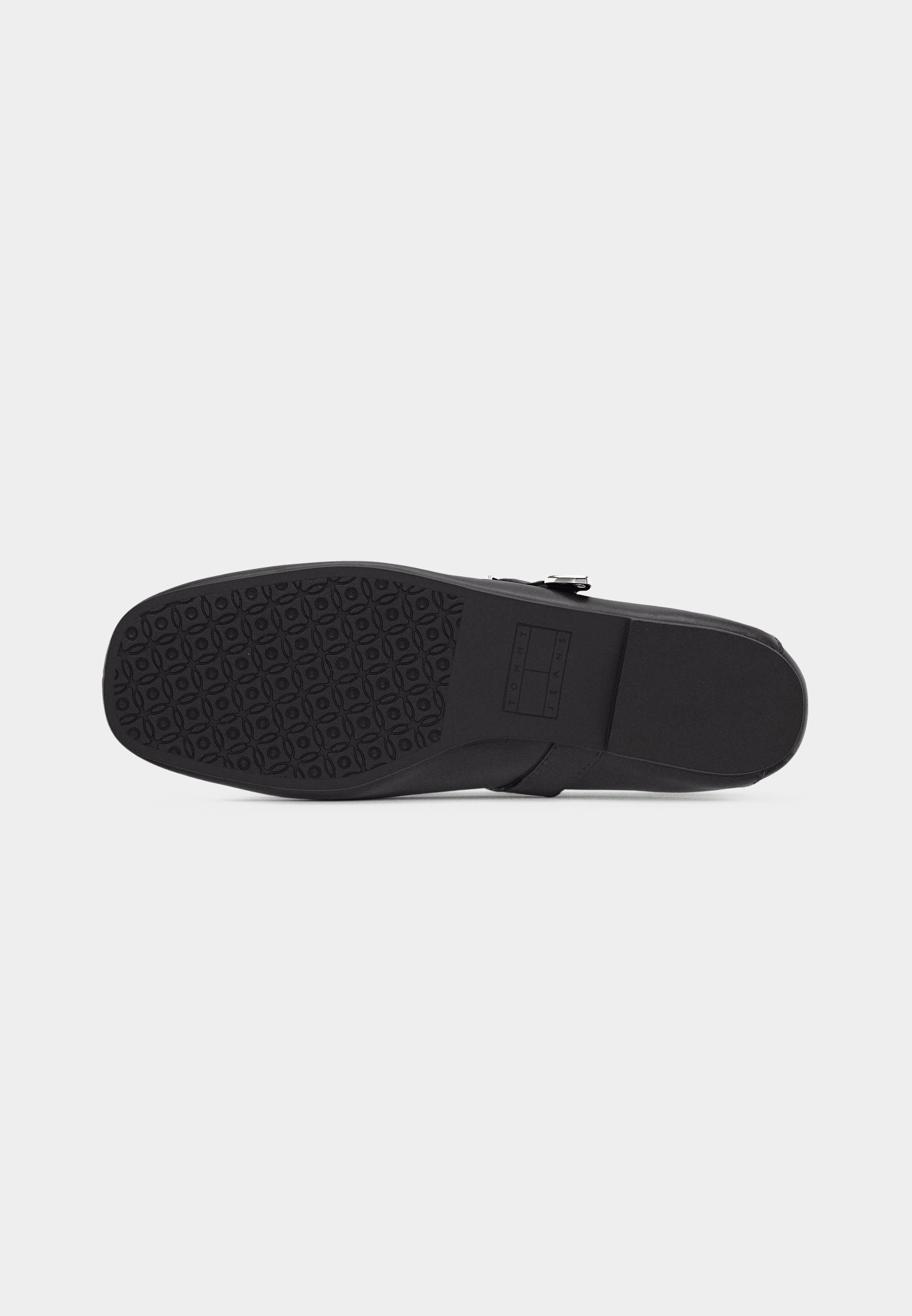 Ankle strap ballet pumps - black